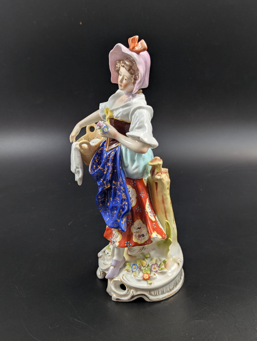 Chelsea Porcelain Figurine of Laundry Woman, c. 1752-1756