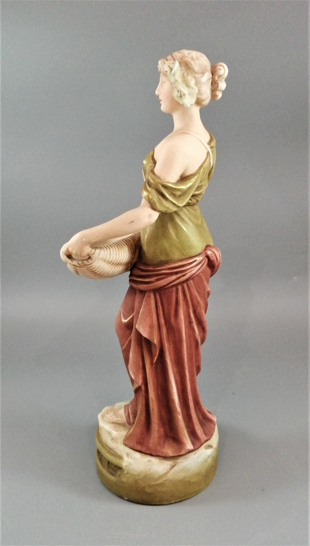 Antique Royal Dux Porcelain Art Nouveau Figurine of a Young Woman, c. 1912
