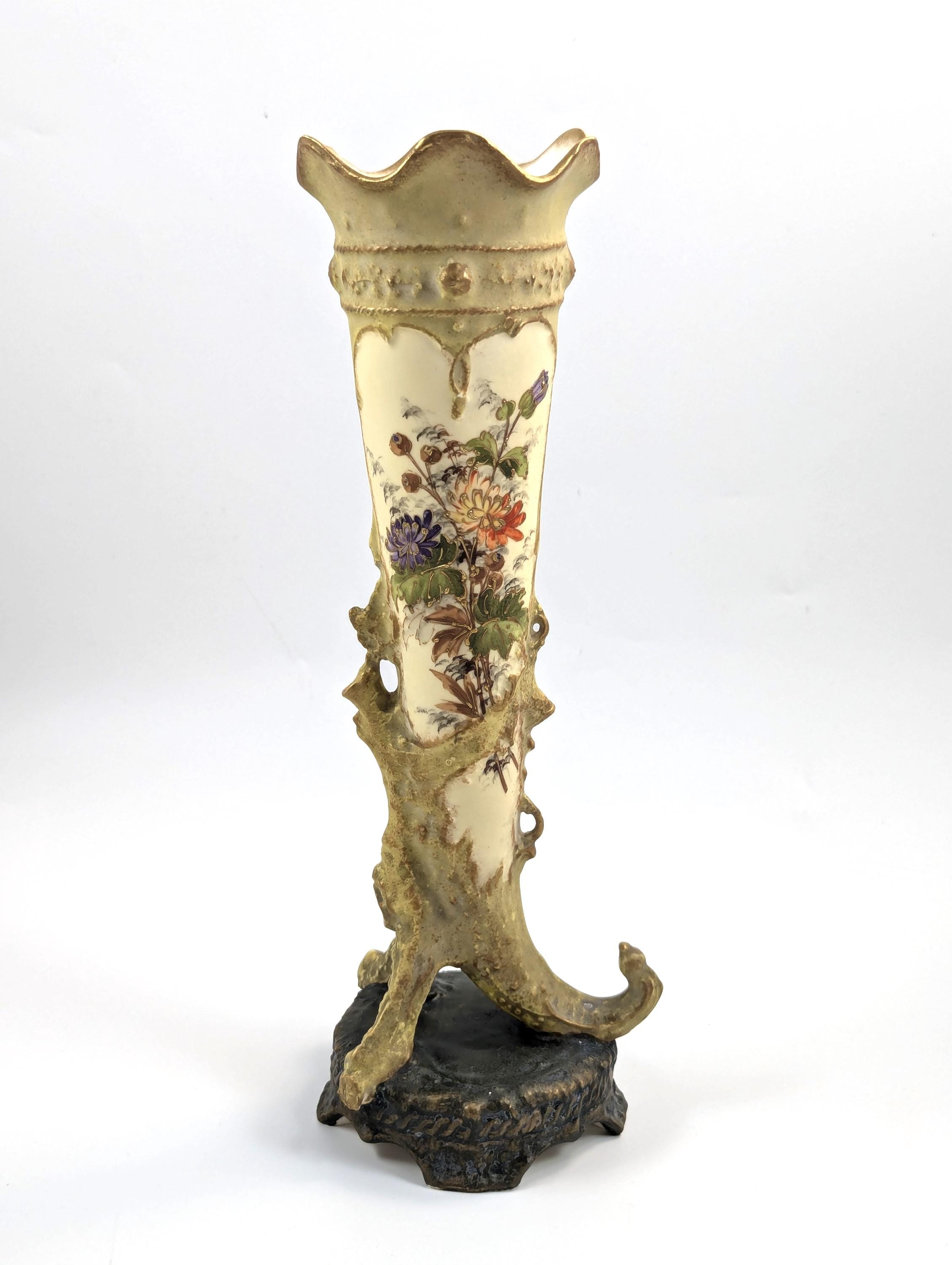Antique Ernst Wahliss Porcelain Cornucopia Vase, c. 1897.