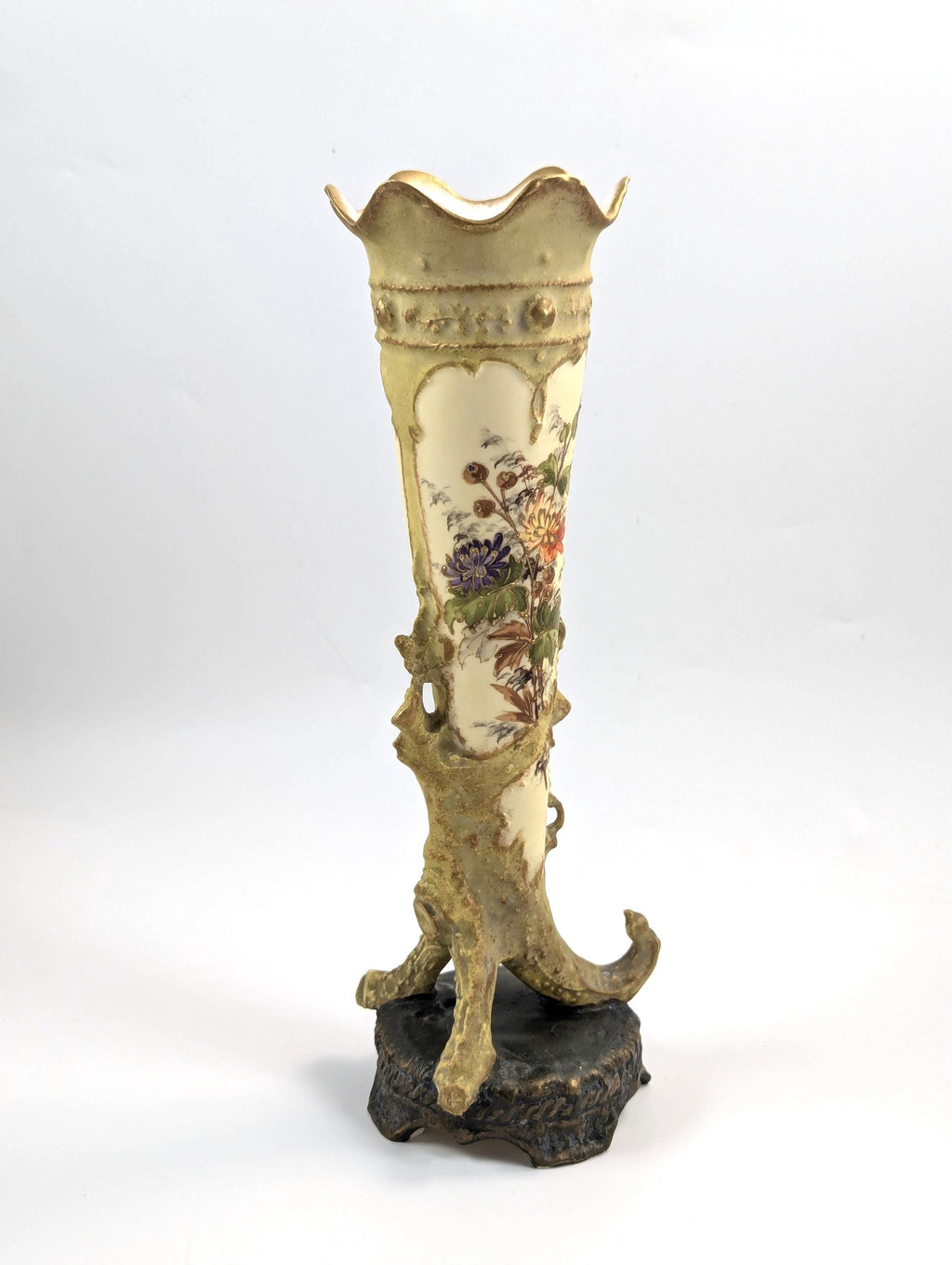 Antique Ernst Wahliss Porcelain Cornucopia Vase, c. 1897.