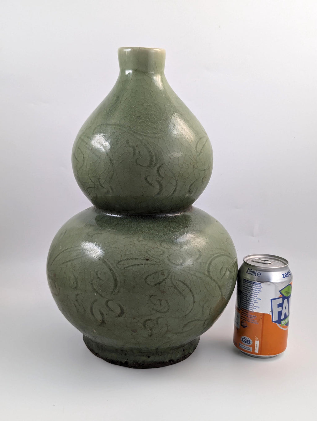 Chinese Longquan Earthenware Green Double Gourd Vase, Song Dynasty.