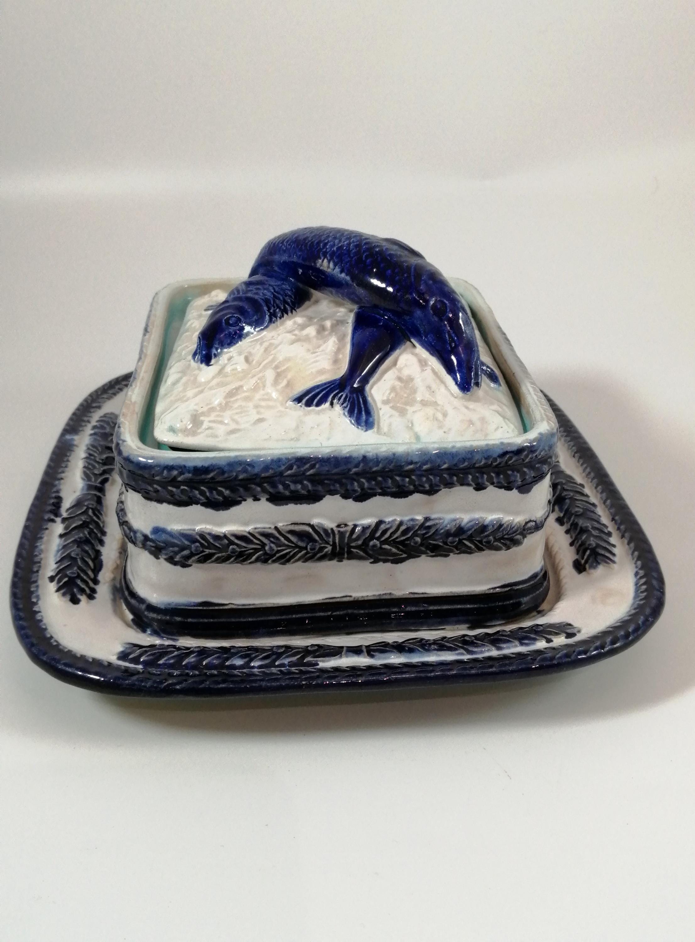 A majolica sardine box by Thomas Forester & Sons, late 19th century