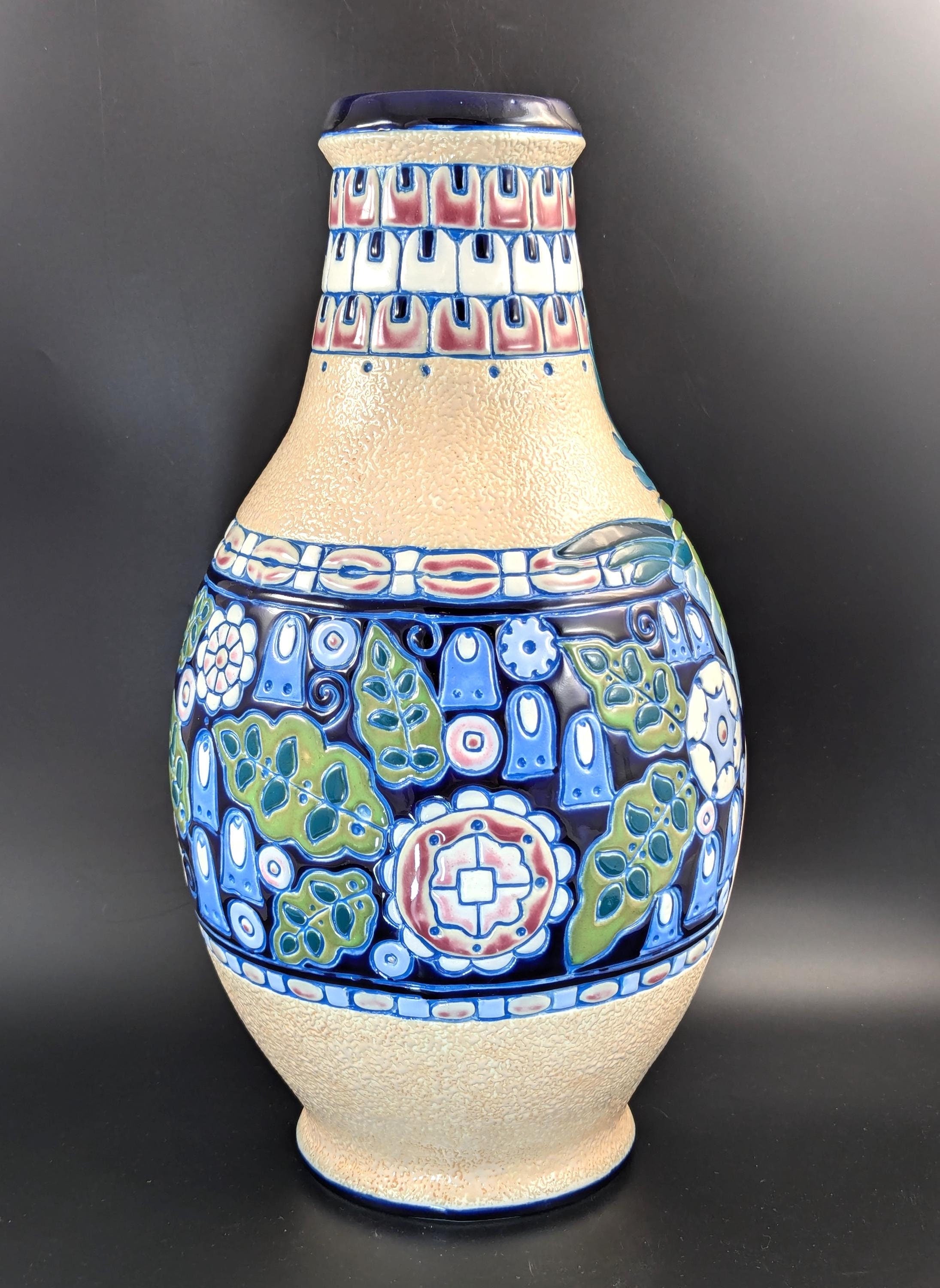 Art Nouveau Majolica Vase by Amphora, Czechoslovakia, circa 1920