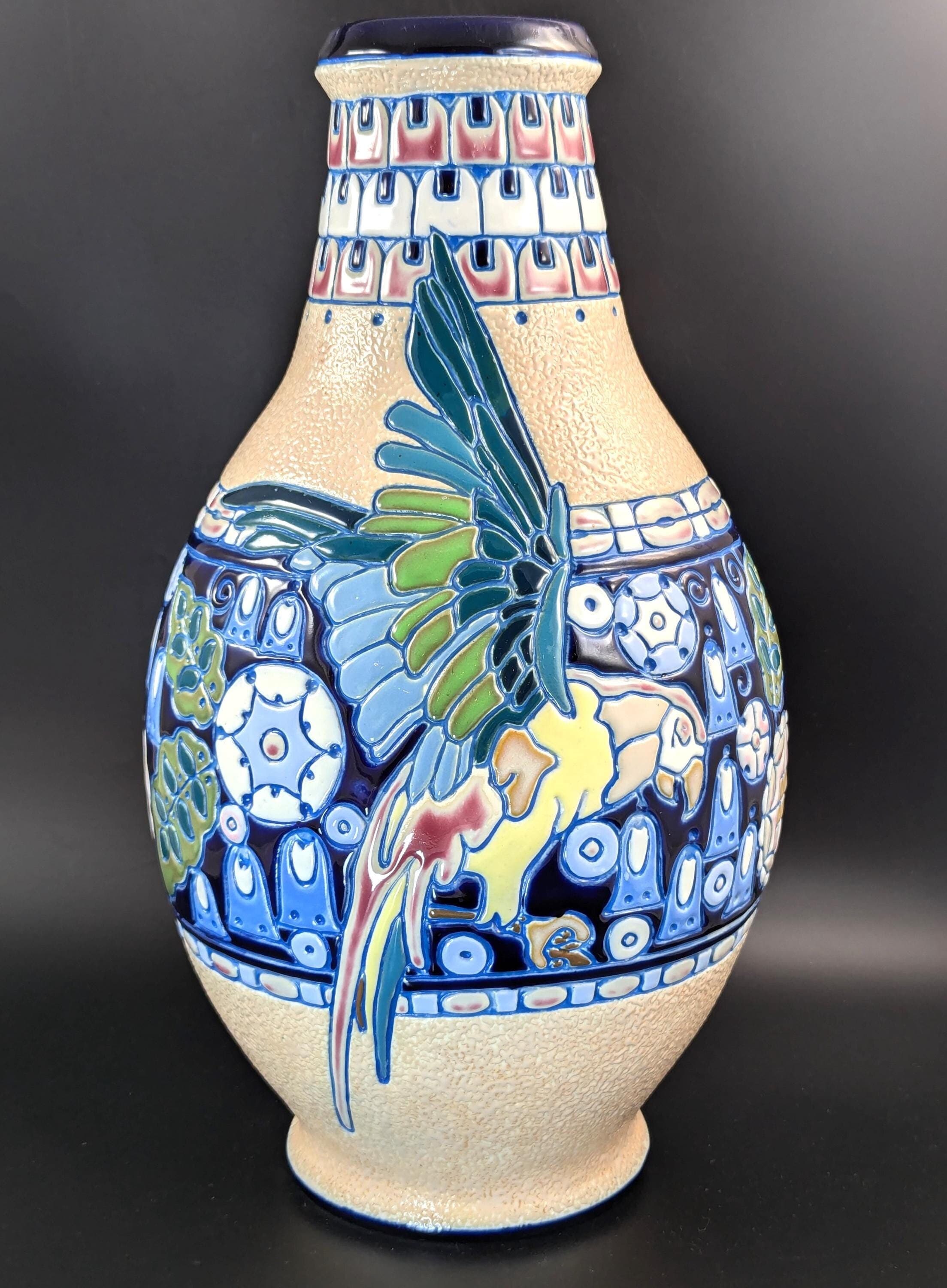 Art Nouveau Majolica Vase by Amphora, Czechoslovakia, circa 1920