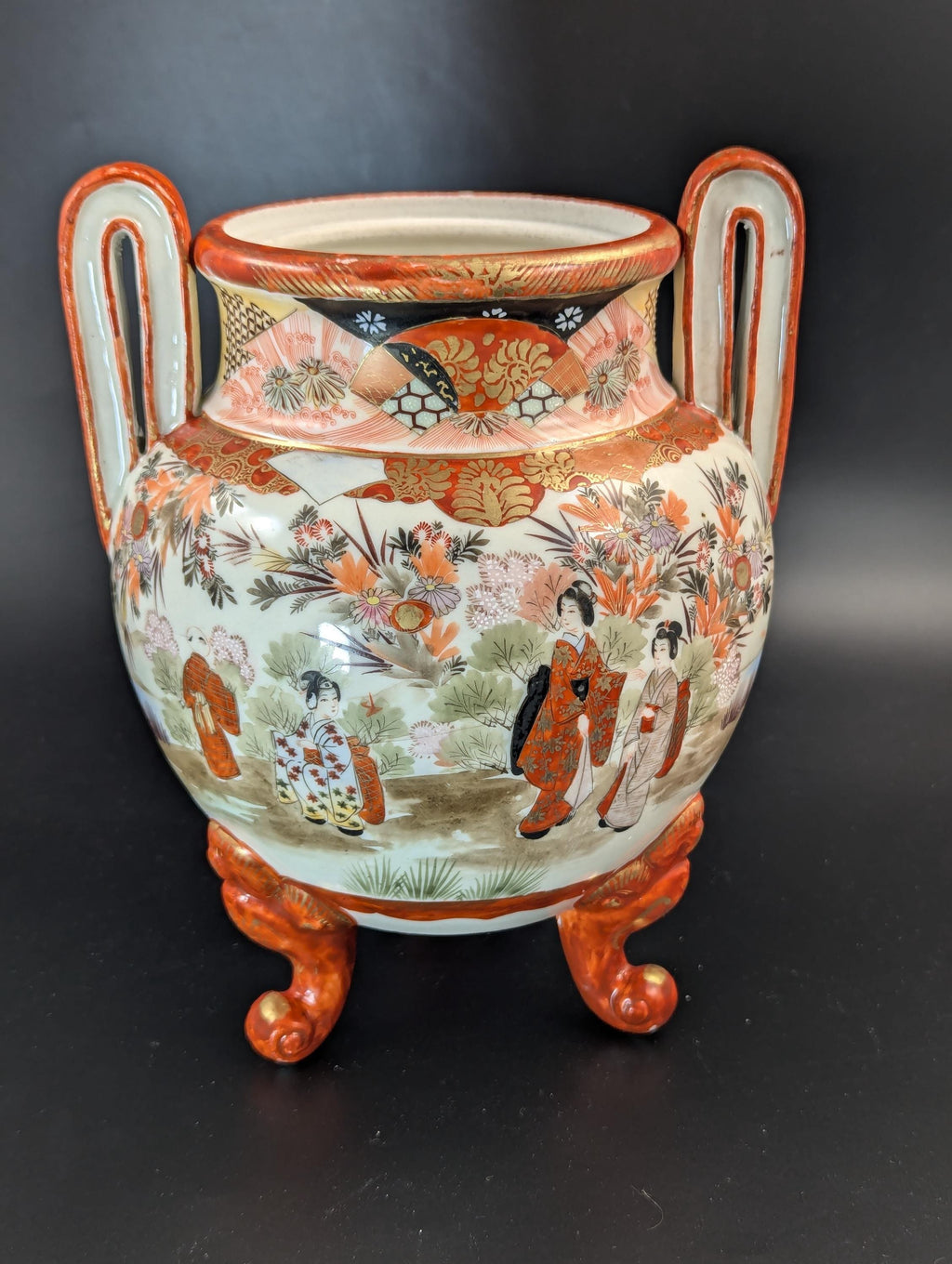 Antique Two Handled Footed Jar by Watano, Kutani, Meiji period (1868 -1912