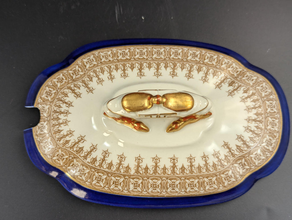 Antique Royal Worcester Vitreous gravy boat, with underplate, c. 1899.