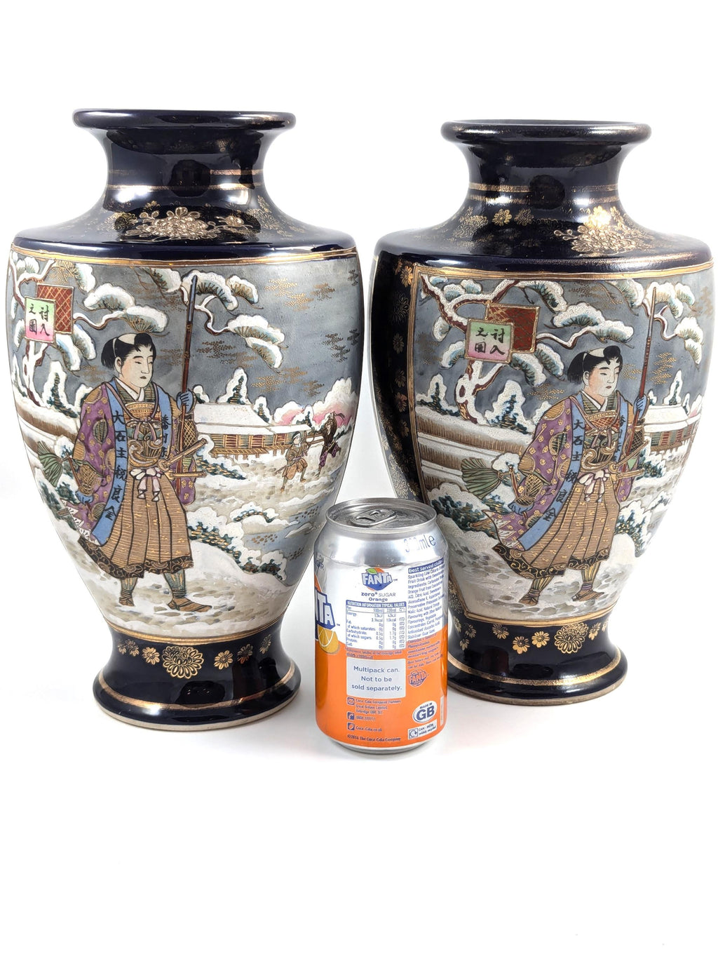 Antique Hand-Painted Pair of Satsuma Vases, Japan, Meiji Period