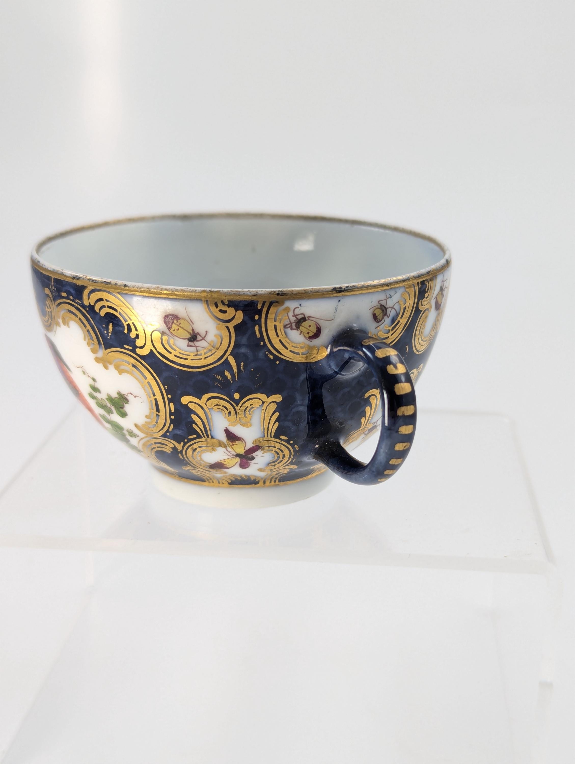 A Rare 18th Century Worcester Tea Cup with Hand-Painted Exotic Birds - c.1760