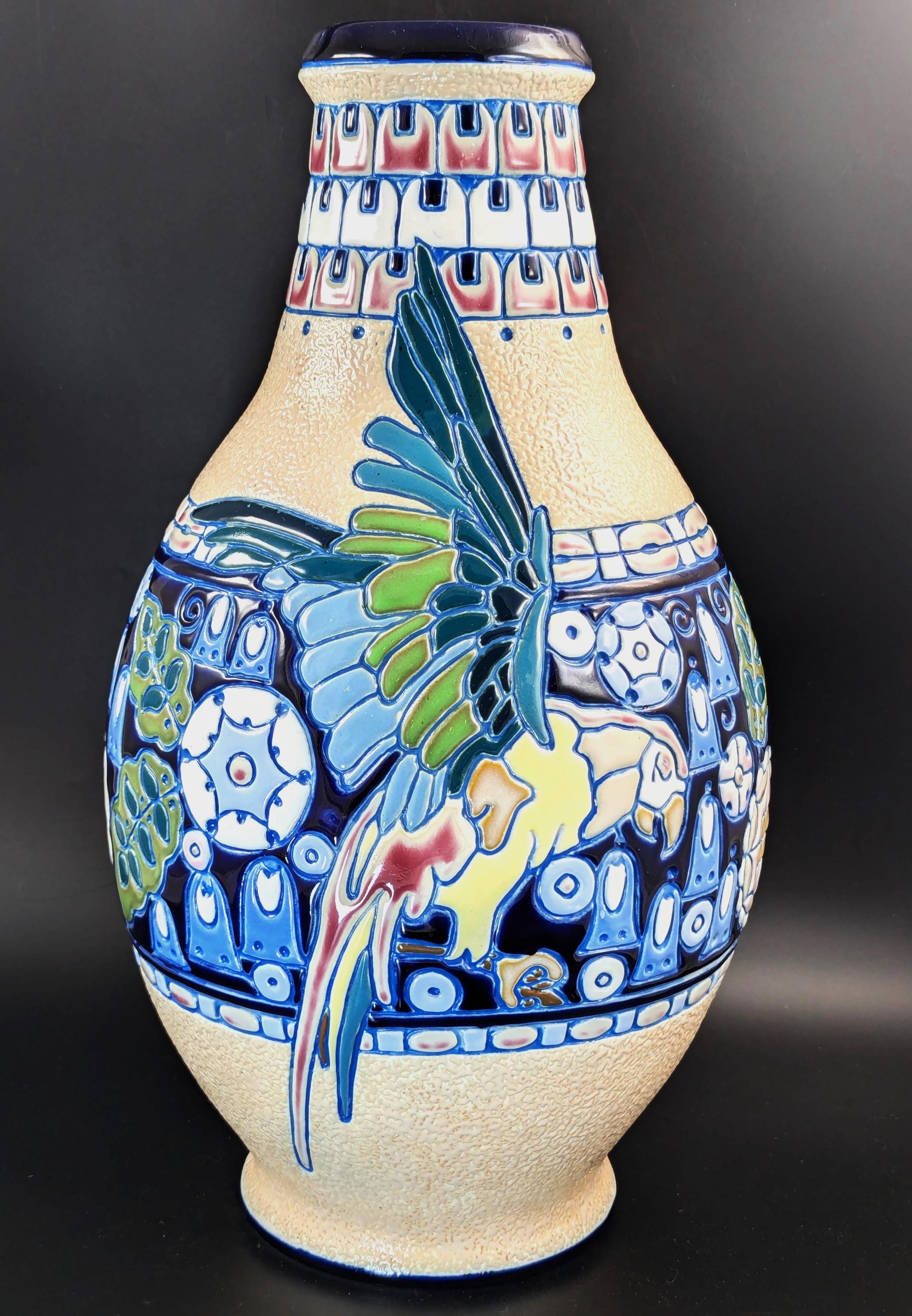 Art Nouveau Majolica Vase by Amphora, Czechoslovakia, circa 1920