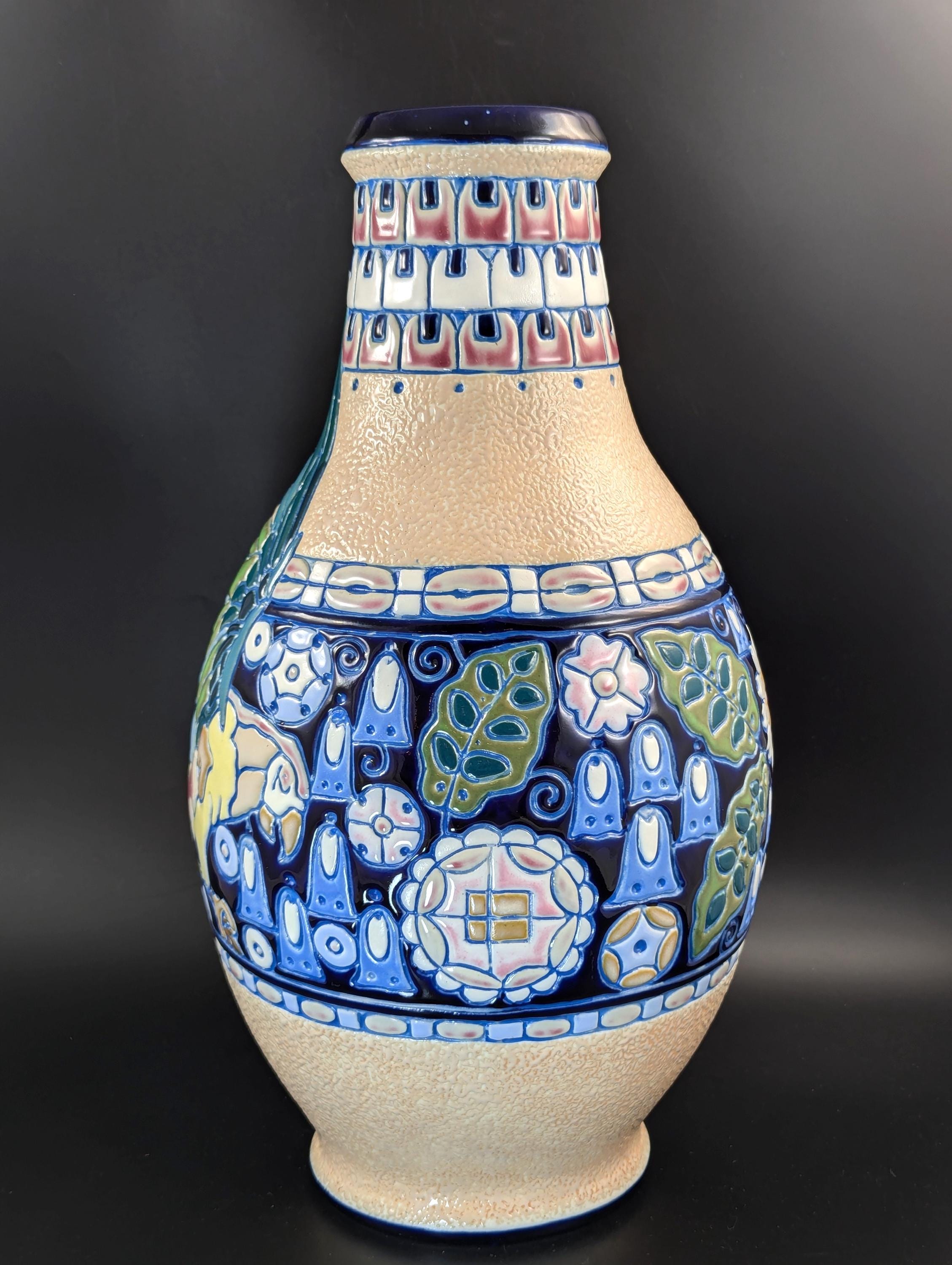 Art Nouveau Majolica Vase by Amphora, Czechoslovakia, circa 1920