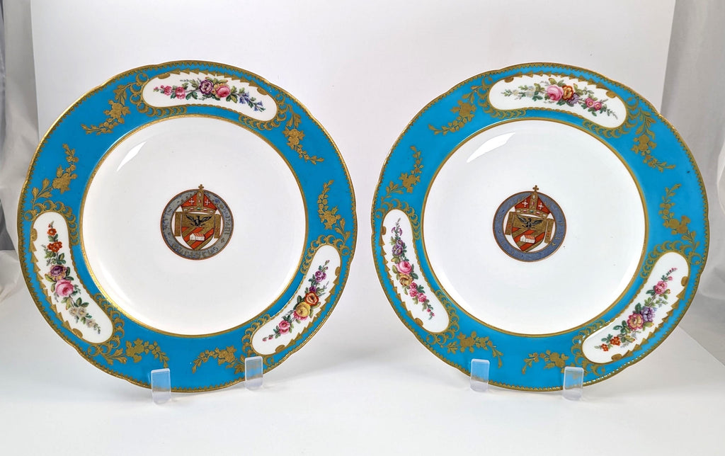 Antique Minton Cabinet Porcelain Armorial Plates, c.1860.