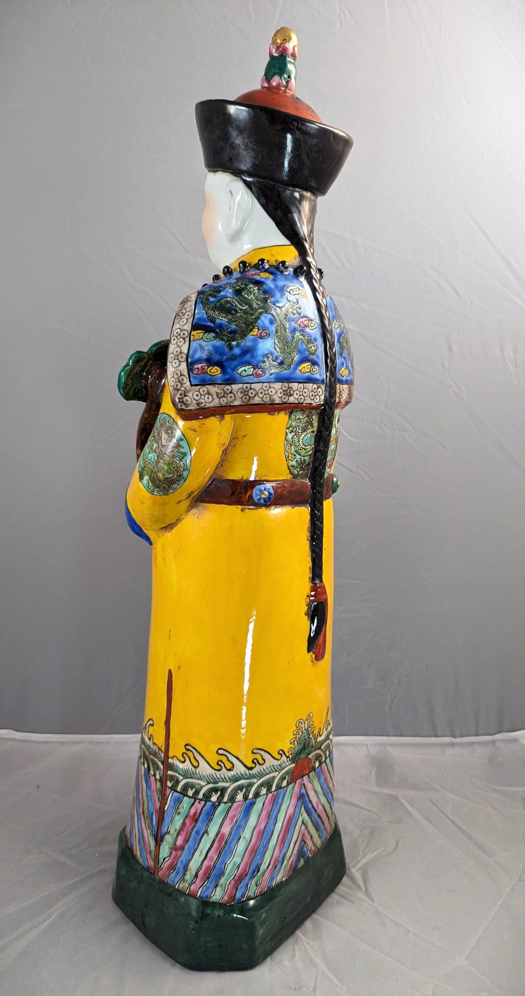 Antique Large Chinese Earthenware Figurine of Emperor, Qing Dynasty