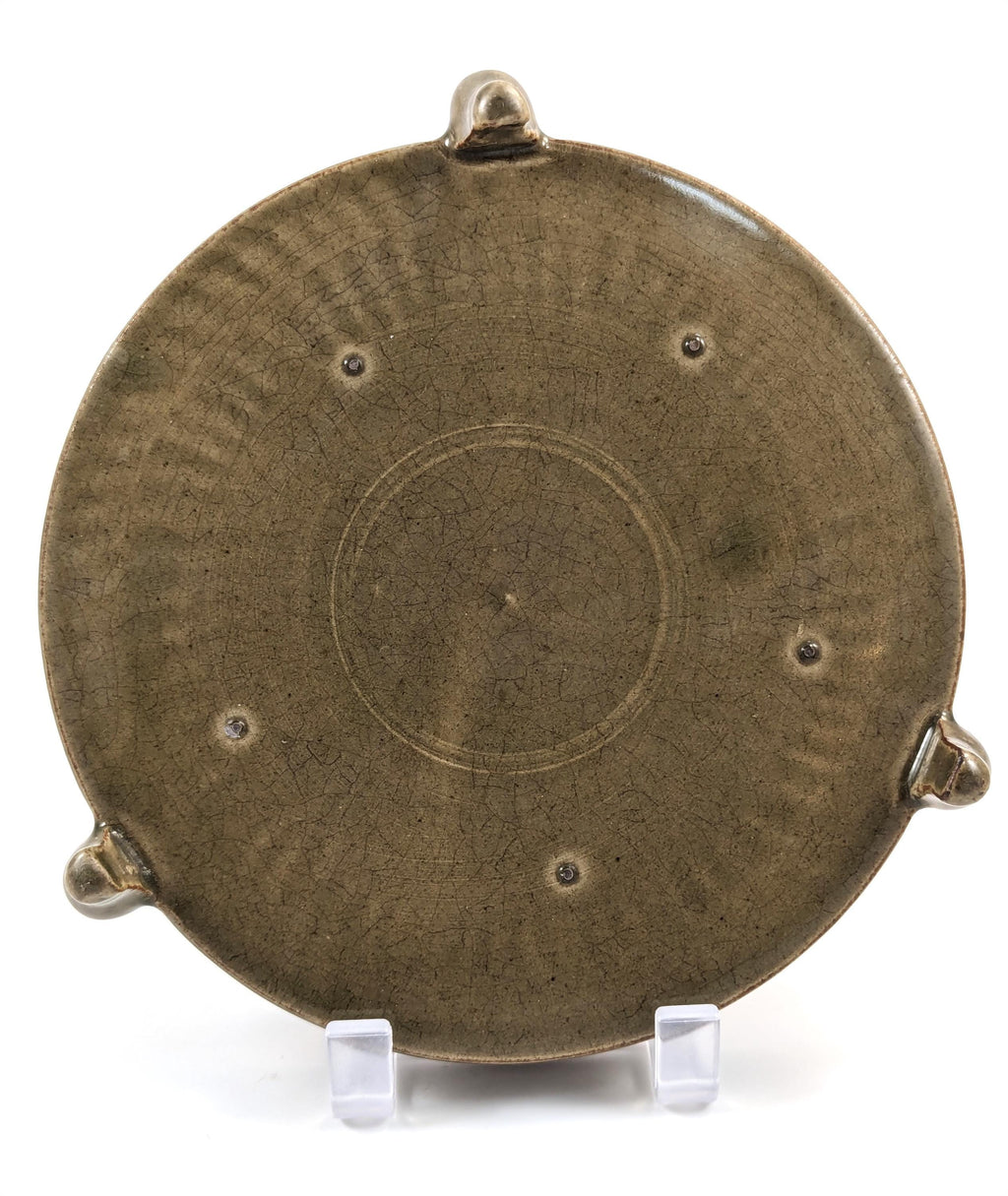 Olive-green Glazed ‘Phoenix’ Footed Bowl, Northern Song Dynasty (960–1127)