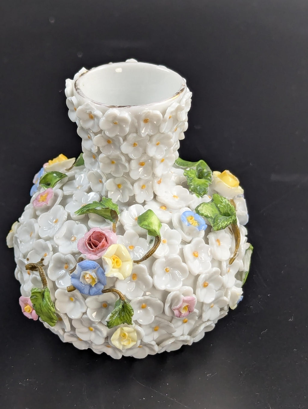 Porcelain Encrusted Vase and Salt Cellar by Bohne Söhne Rudolstadt, c. 1880.
