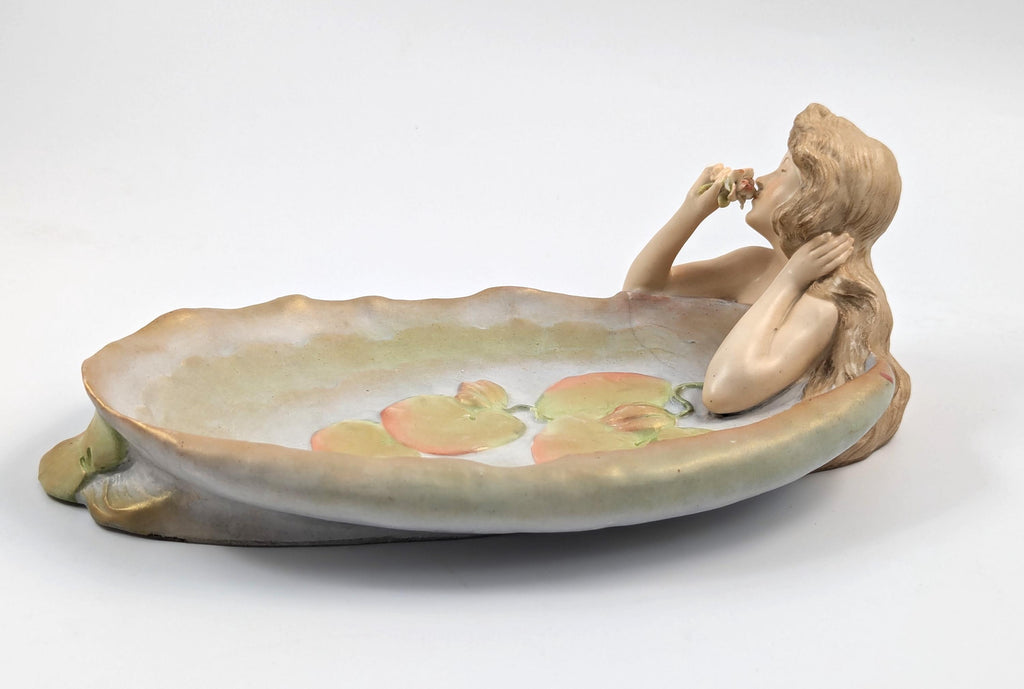 Antique Art Nouveau Porcelain Figurine by Ernst Wahliss, Late 19th Century