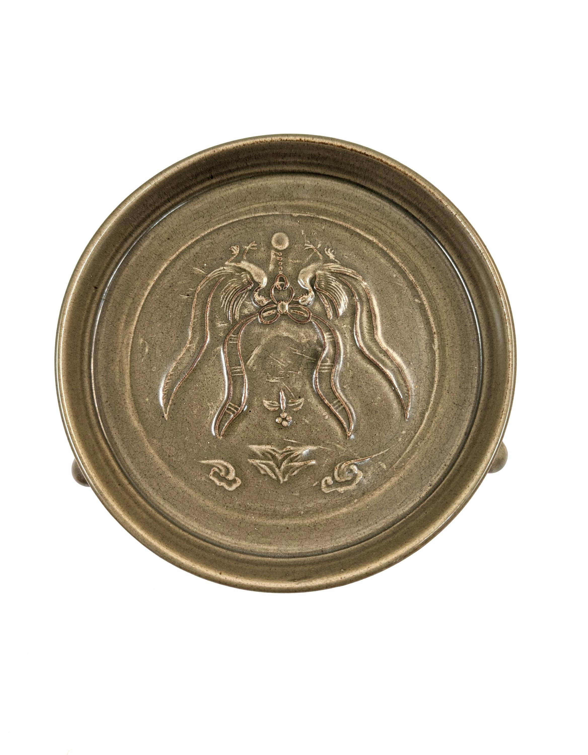 Olive-green Glazed ‘Phoenix’ Footed Bowl, Northern Song Dynasty (960–1127)