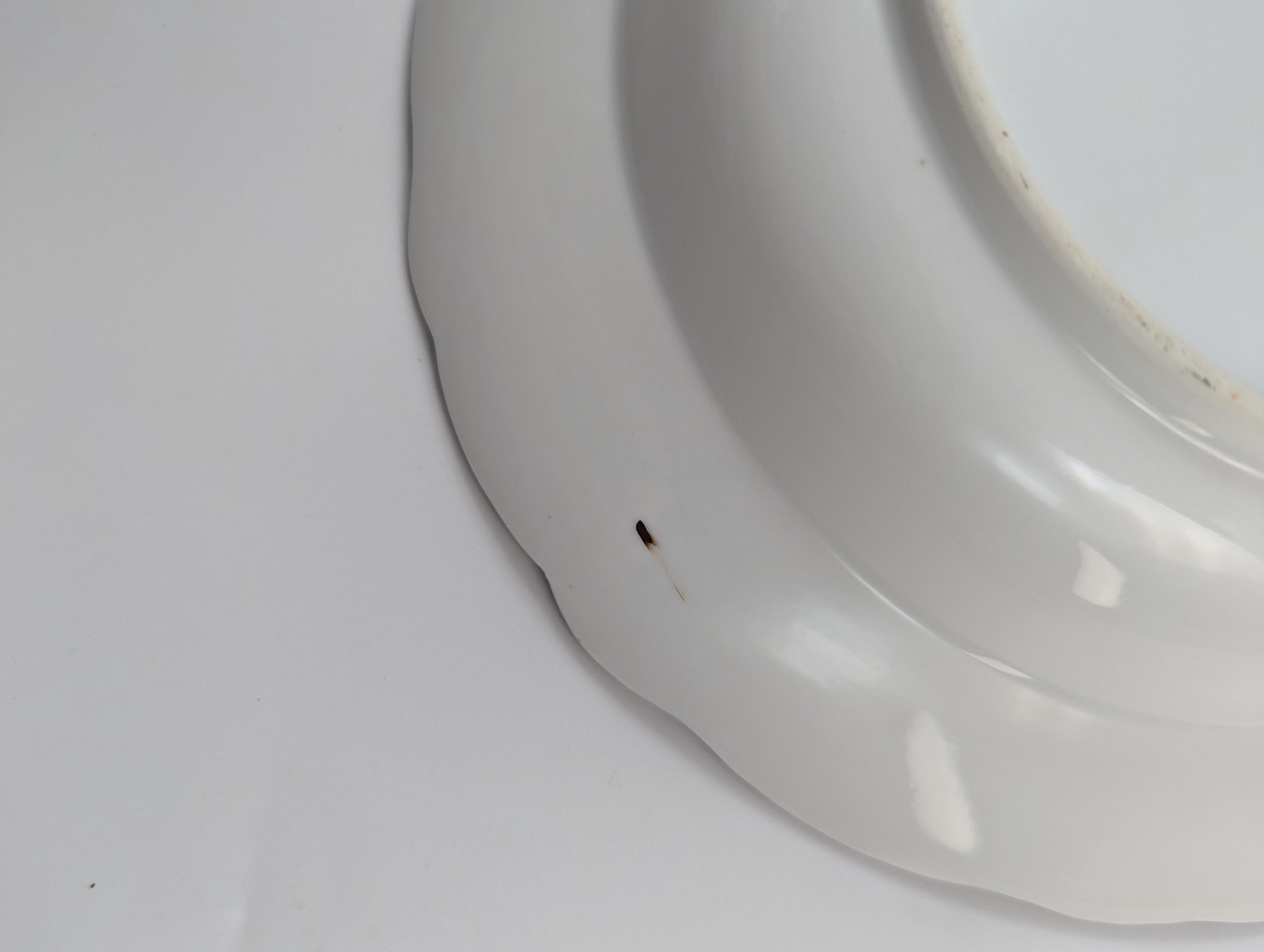 Antique Meissen Kakiemon Porcelain Plate: Yellow Lion, Late 19th Century