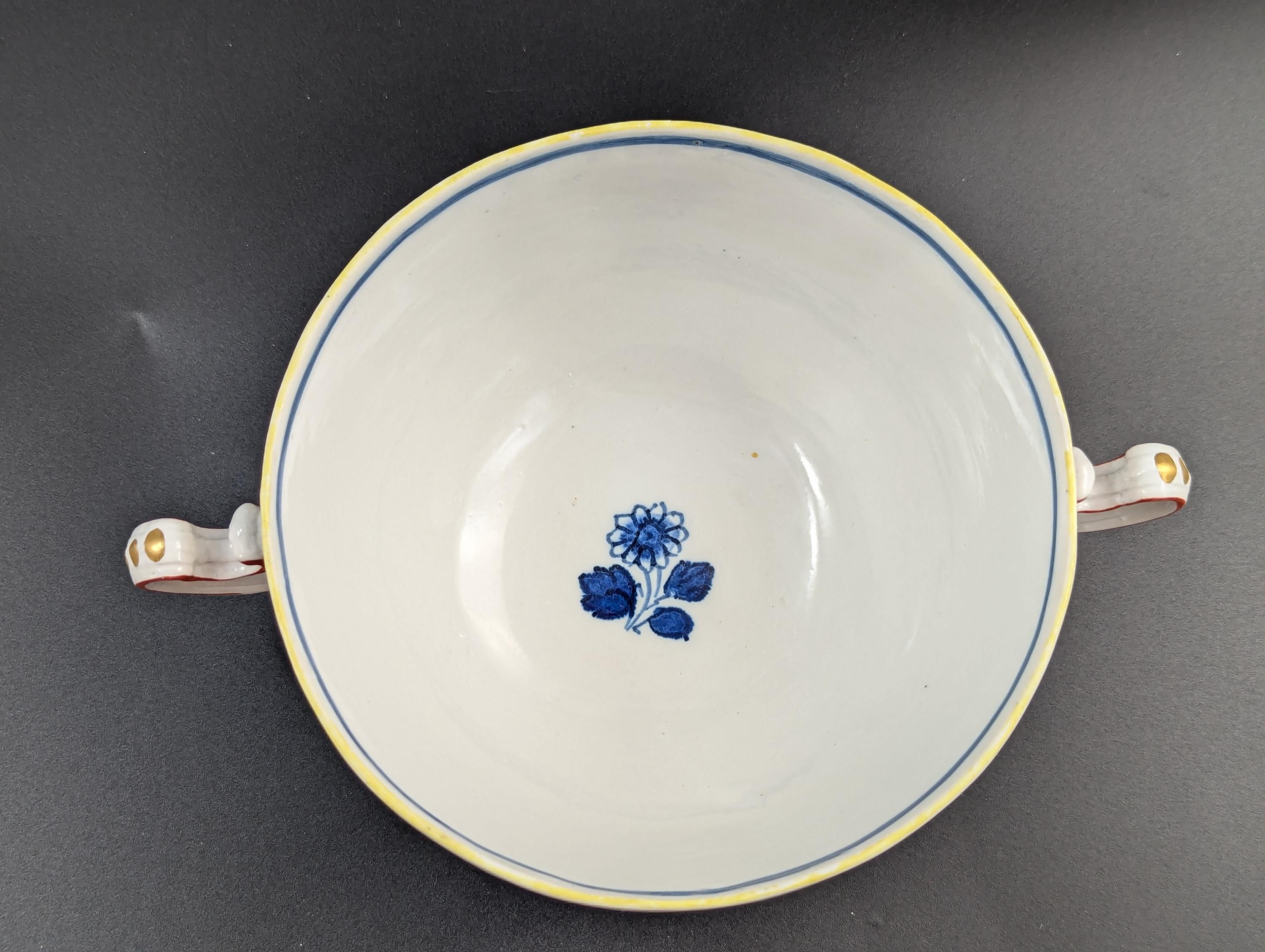 Richard Ginori, Antique and Rare Porcelain Lidded Cup, Italy, c.1850