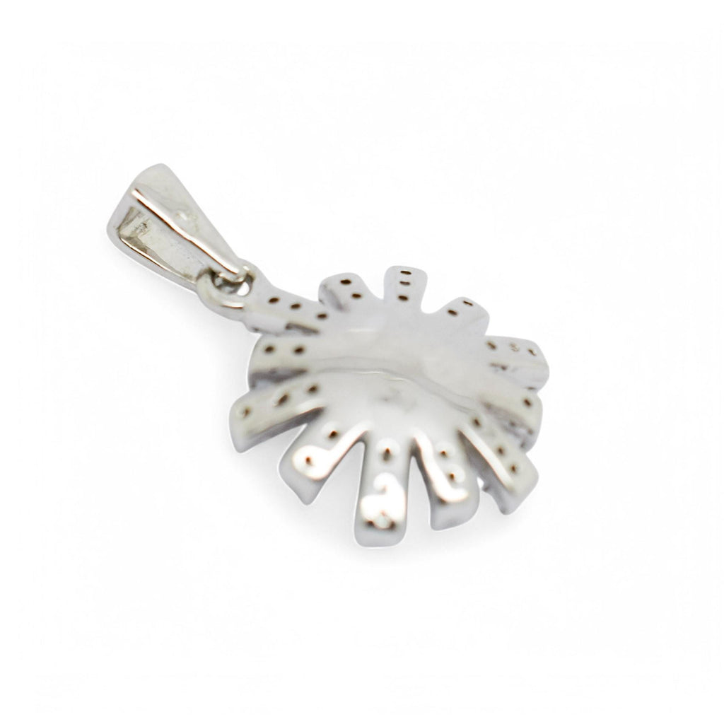 Vintage 9ct white gold daisy pendant with black and white diamonds