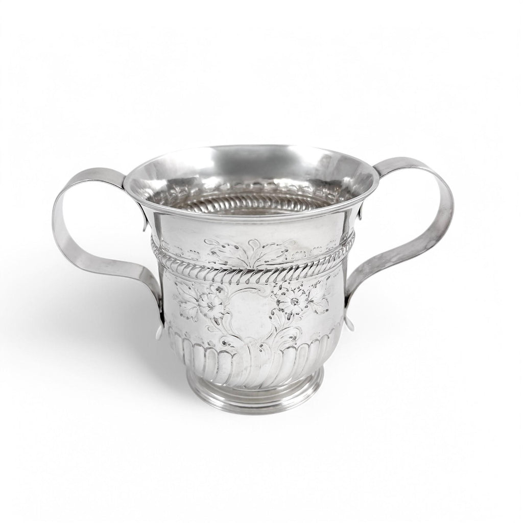 Antique Georgian sterling silver two handled sugar bowl / porringer, William & Robert Peaston, 1761