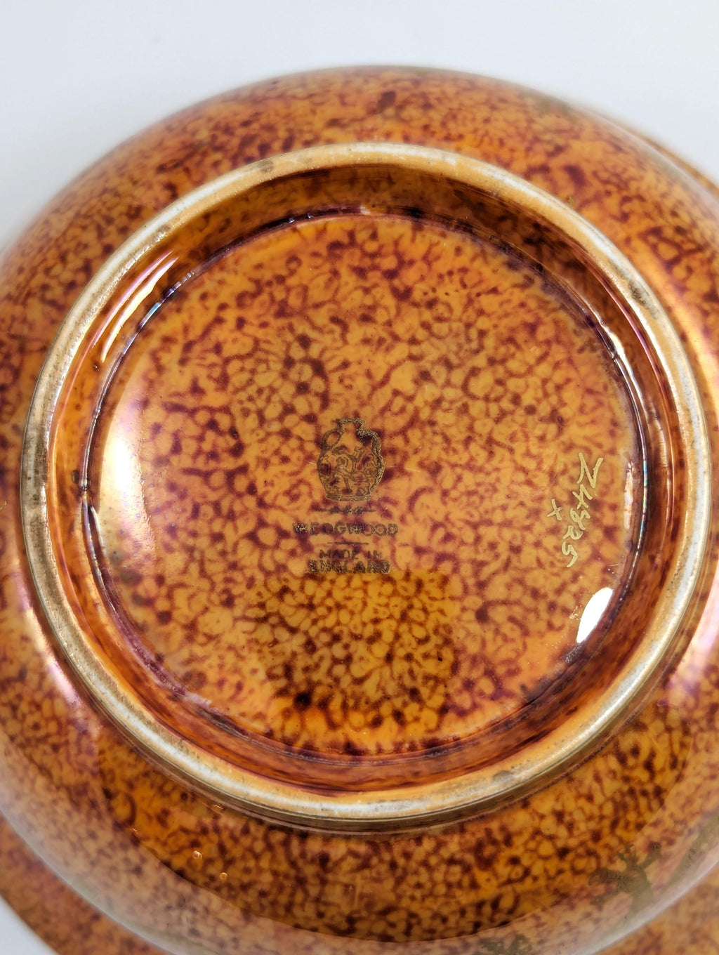 Daisy Makeig-Jones Mottled Orange Lustre bowl, Wedgwood, c. 1915-1920