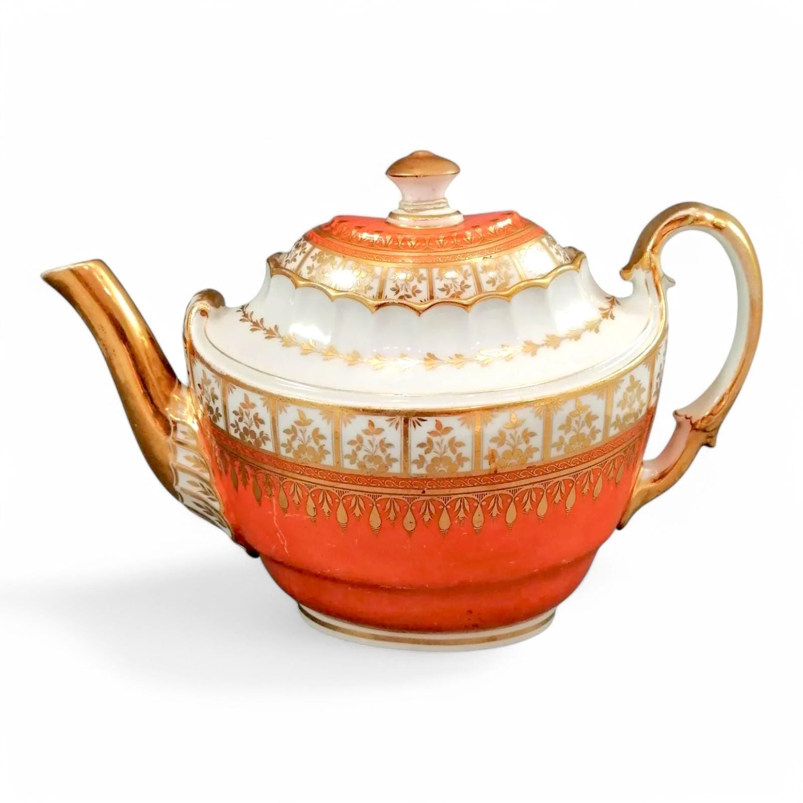 Flight & Barr Worcester Teapot: Georgian Orange Gilt Porcelain, c. 1790s