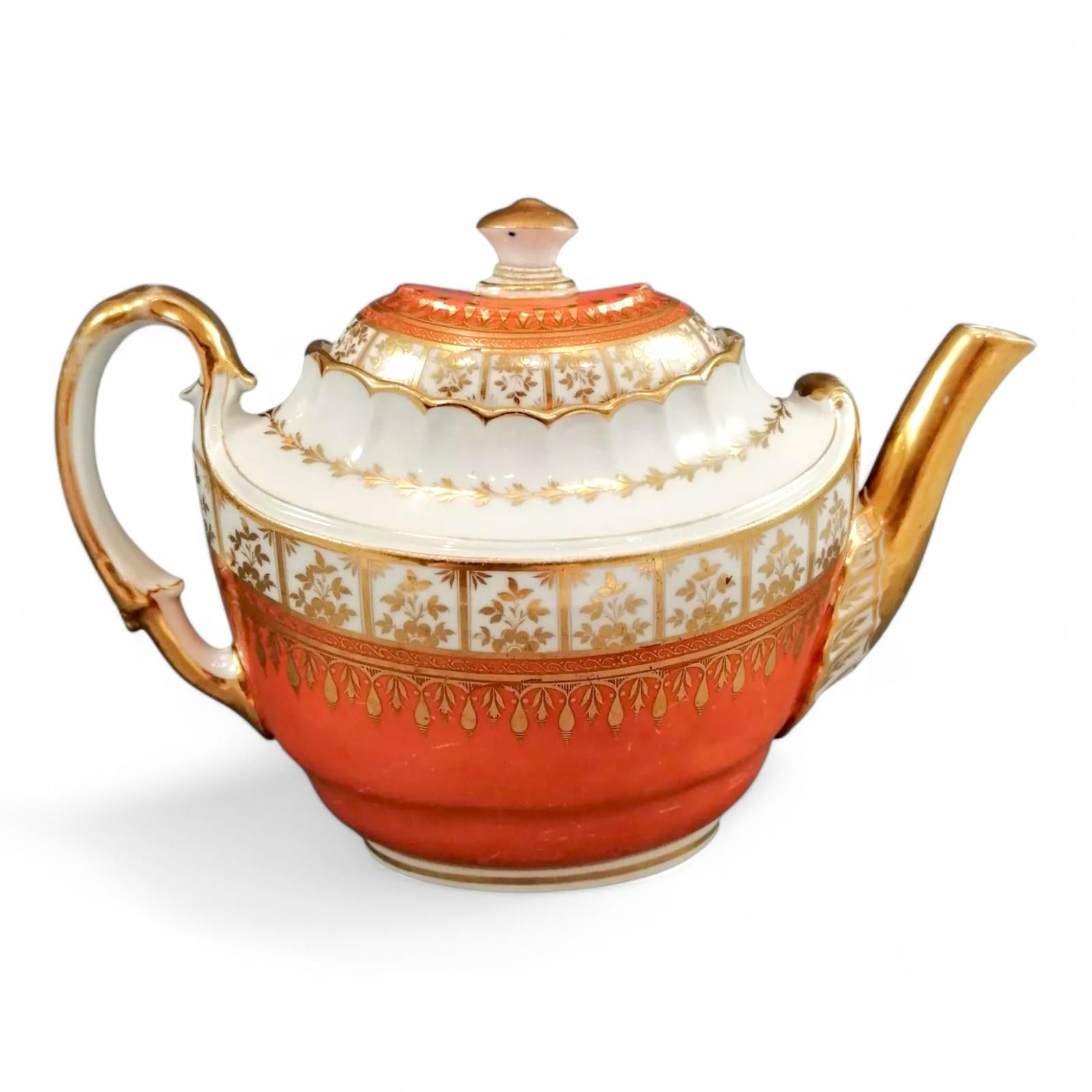 Flight & Barr Worcester Teapot: Georgian Orange Gilt Porcelain, c. 1790s