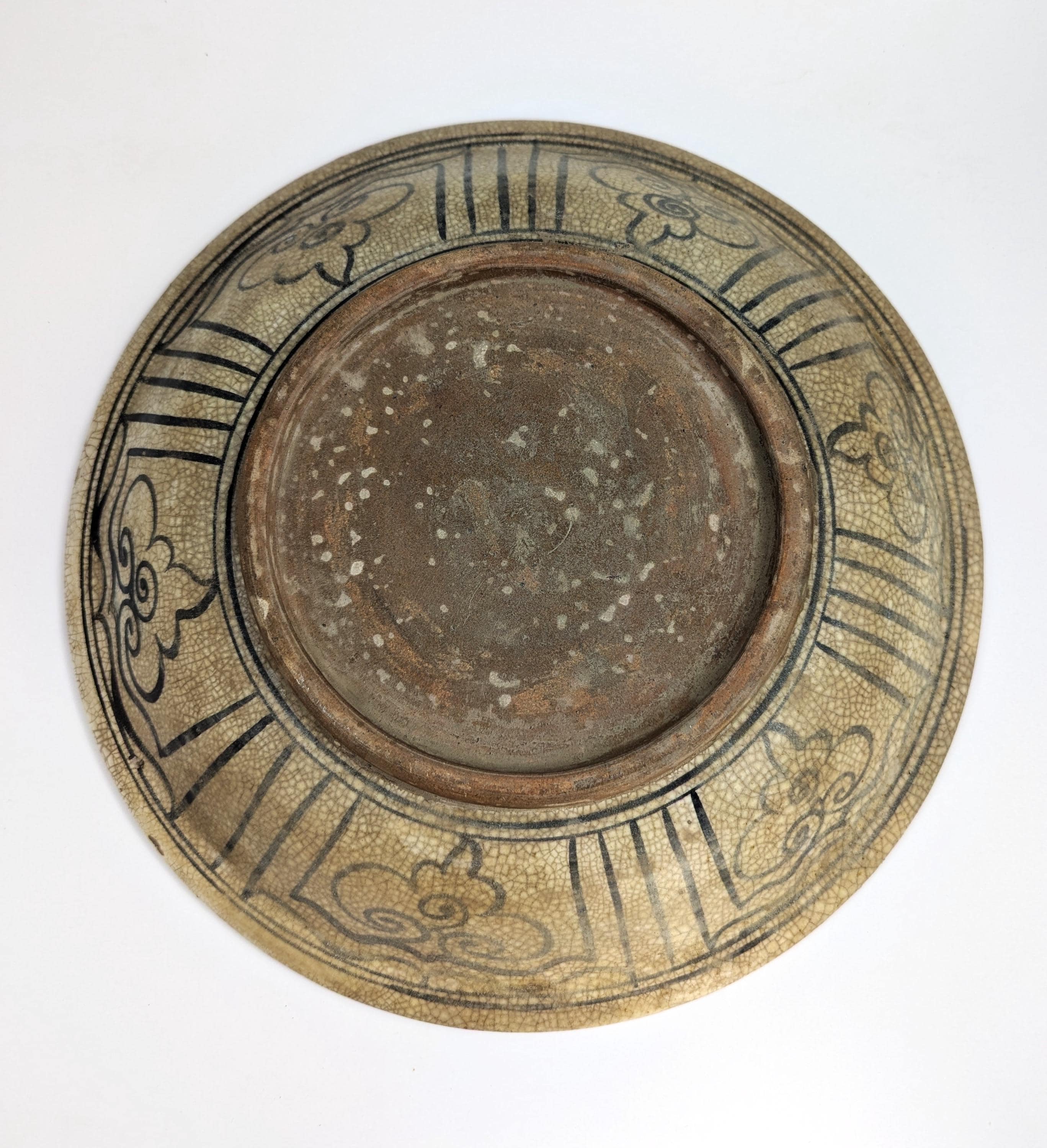 Antique Sukhothai Stoneware Fish Dish: 14th-Century Thai Ceramic Bowl