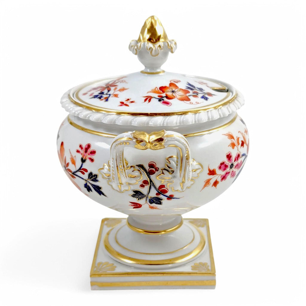 Worcester Imari Porcelain Sauce Tureen: English Tableware, c 1820