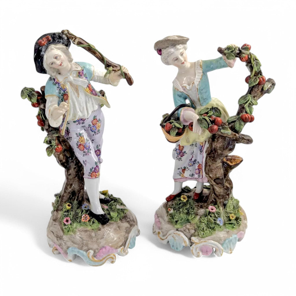 Limbach Thuringia antique German porcelain figurines of "Gardeners" by Gotthelf Greiner, c. 1770s