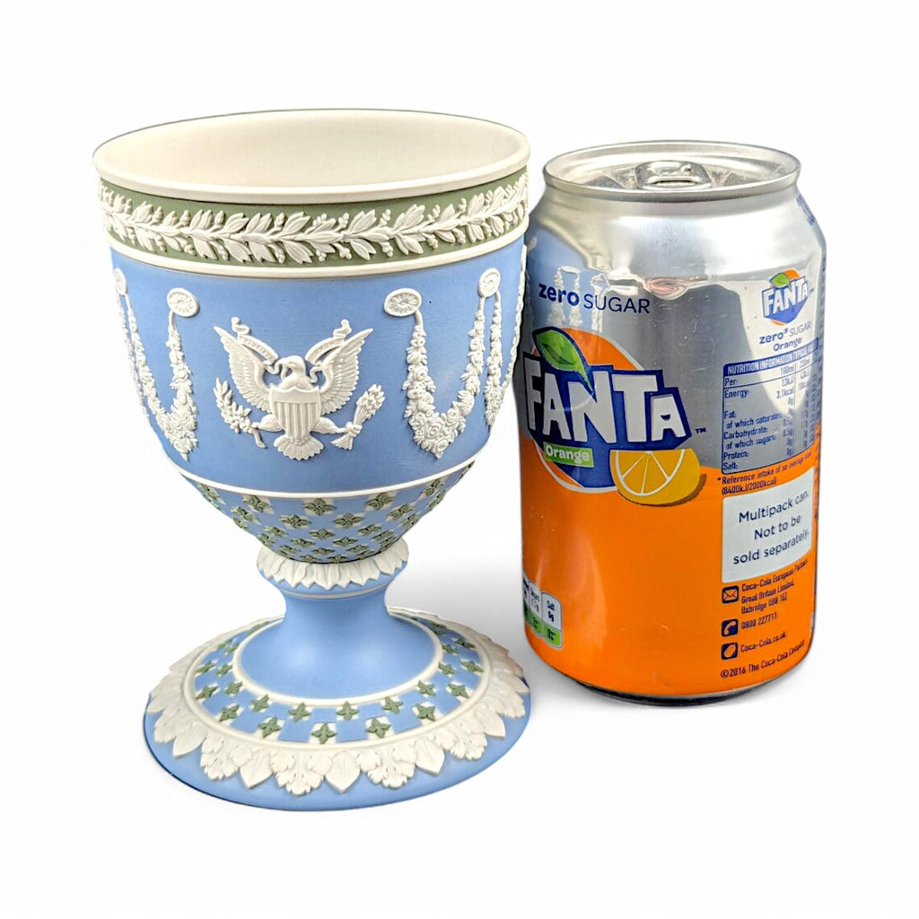 Wedgwood Tricolour Jasperware Goblet: Silver Jubilee 1977, Bermuda & USA