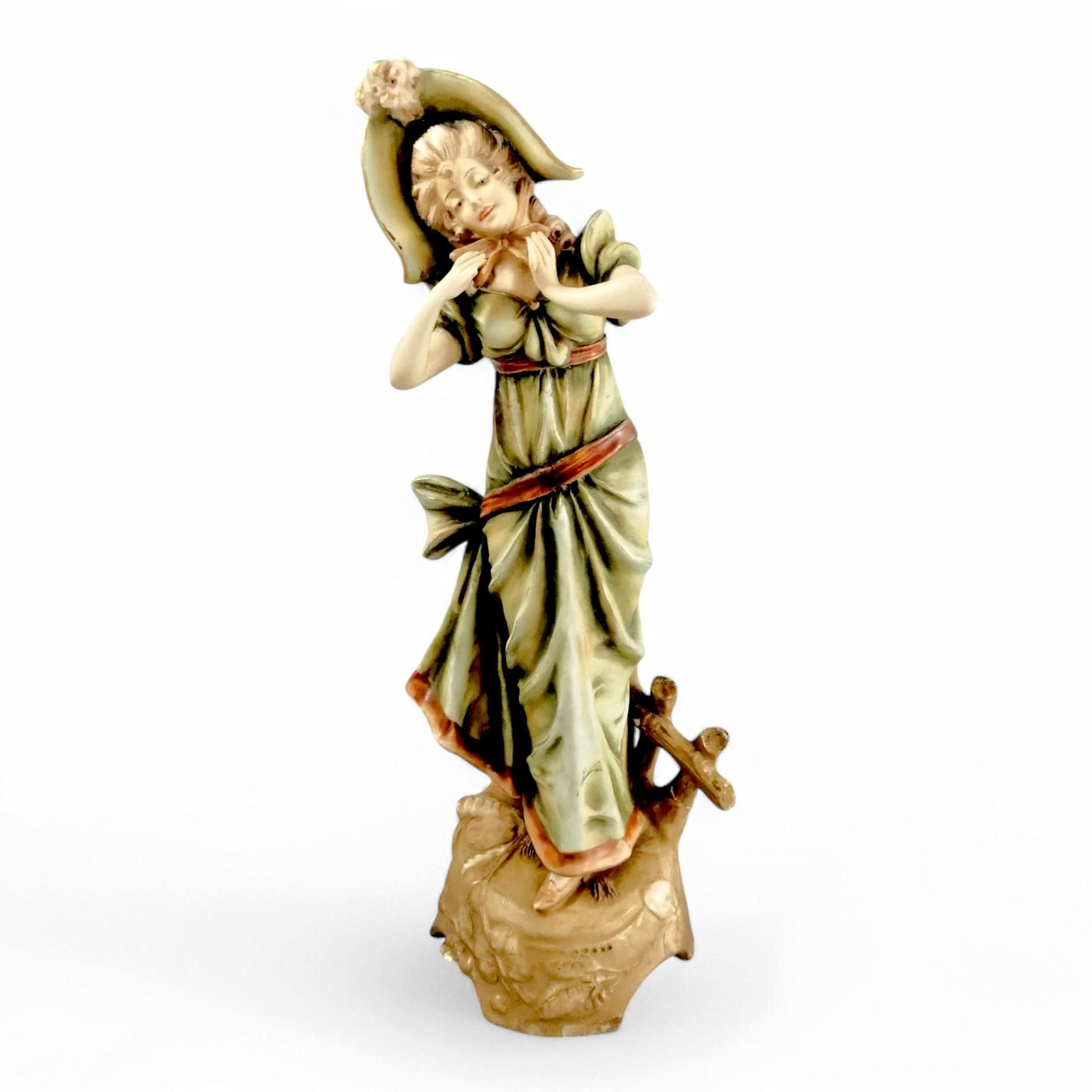 Ernst Wahliss Antique Porcelain Figurine: Elegant Lady with Bonnet, Vienna Mark