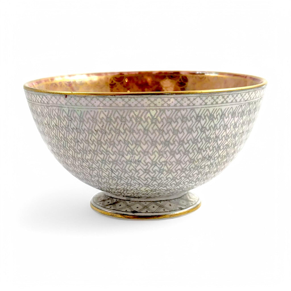 Antique Wedgwood Lustre Bowl: Daisy Makeig-Jones Goldfish Design