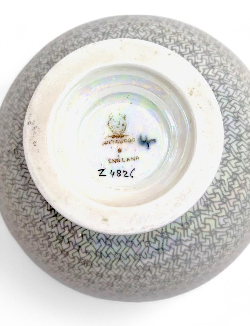 Antique Wedgwood Lustre Bowl: Daisy Makeig-Jones Goldfish Design