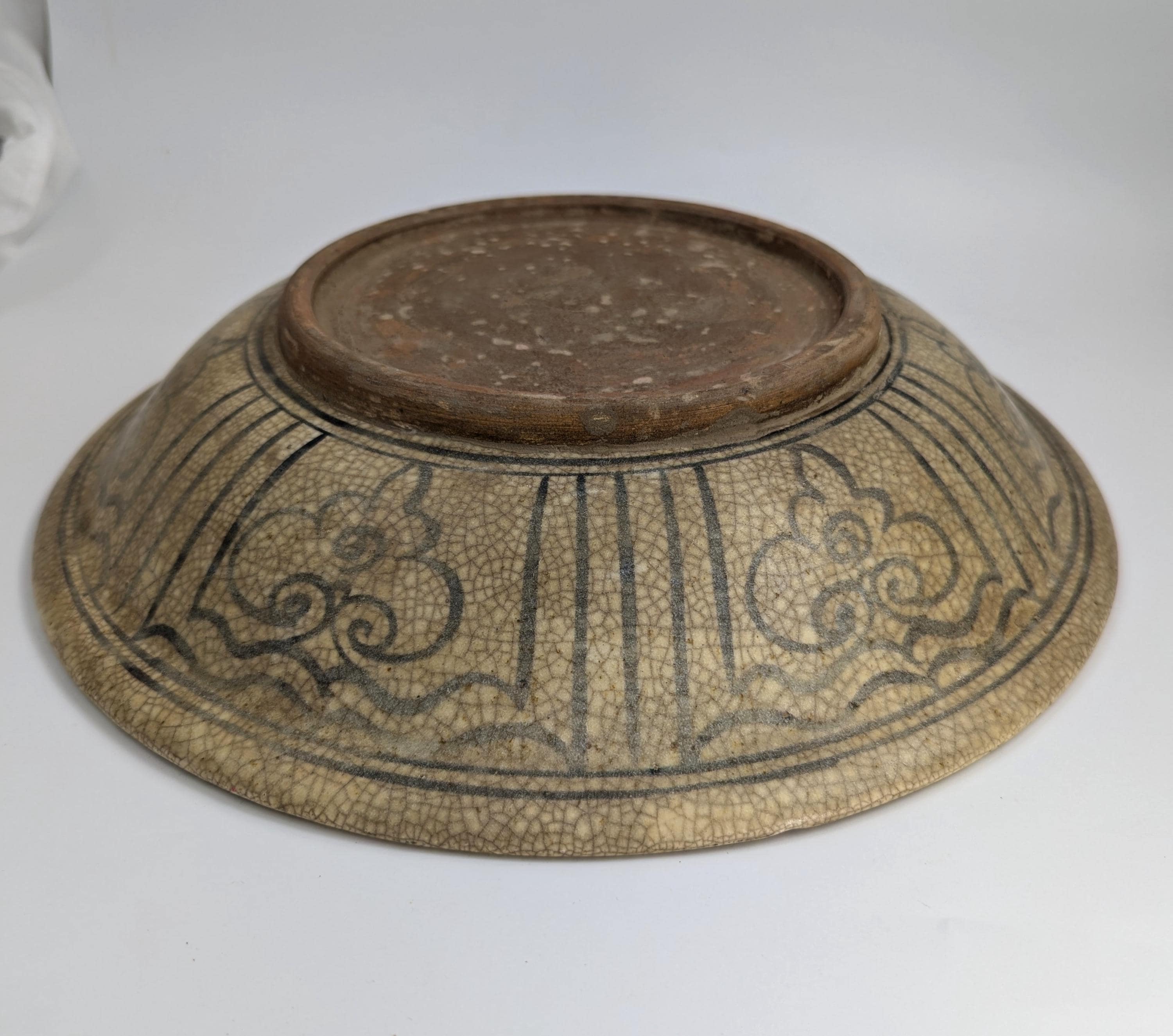 Antique Sukhothai Stoneware Fish Dish: 14th-Century Thai Ceramic Bowl