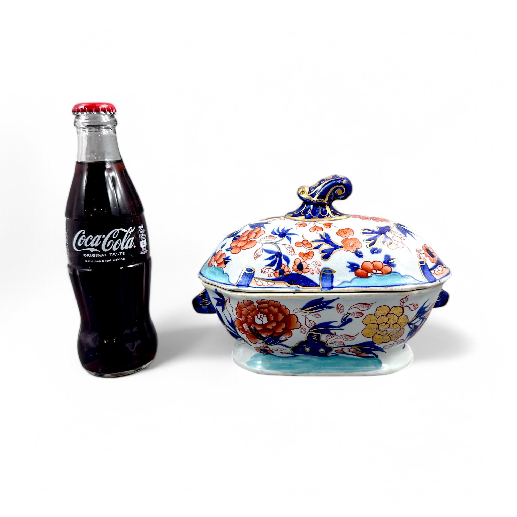 Antique Mason's Ironstone Sauce Tureen: Hand-Painted Imari Oyster Pattern, c.1815