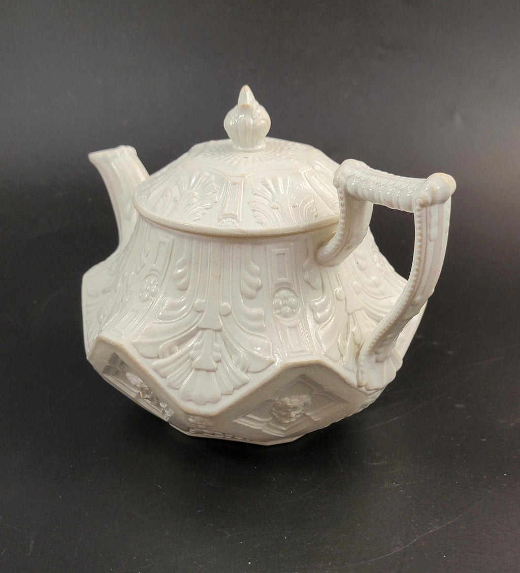 Antique Wedgwood White Stoneware Teapot, Hexagonal Design c.1820