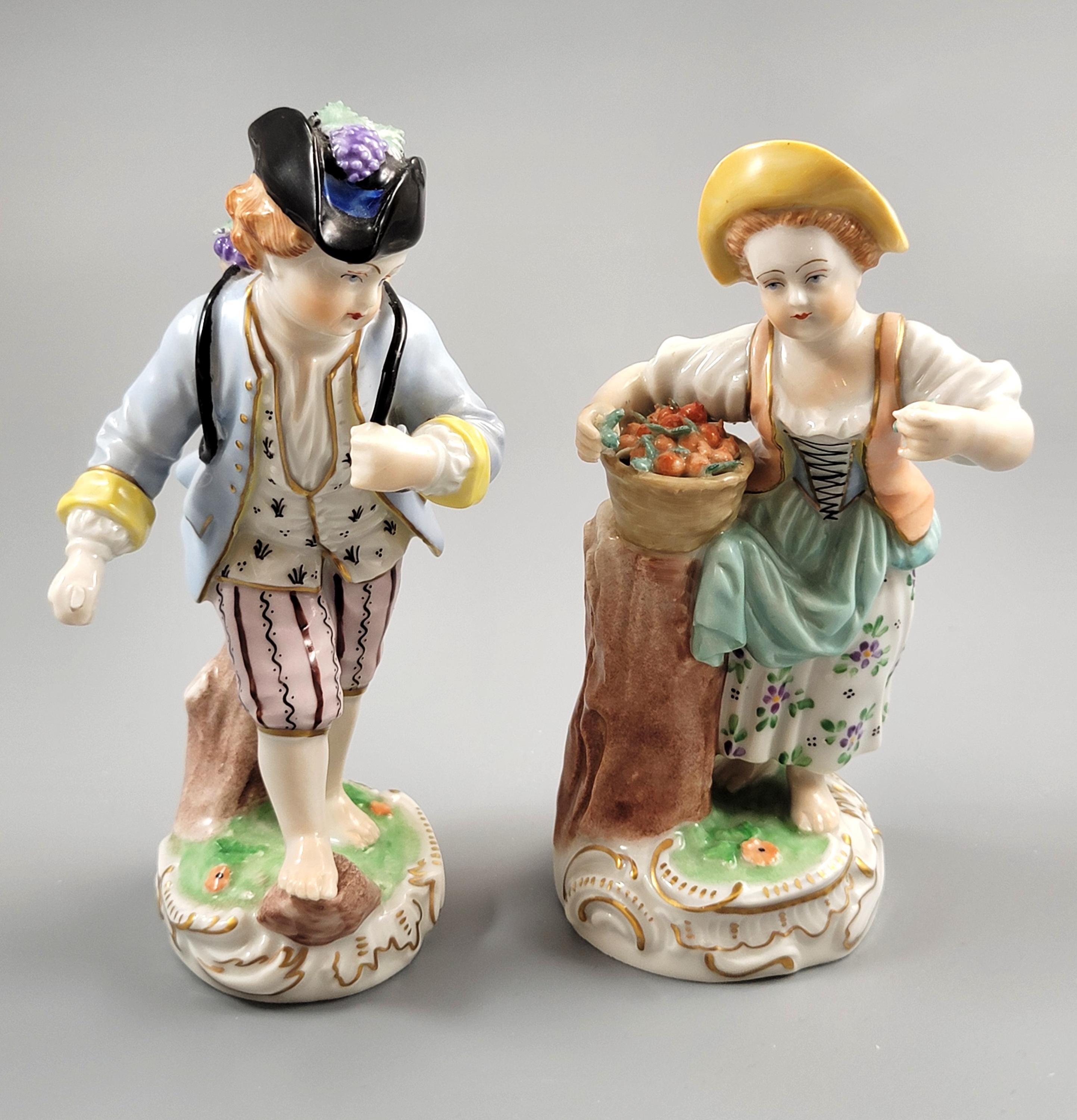 Antique Carl Thieme Dresden Figurines, Fruit Gathering Children c.1900