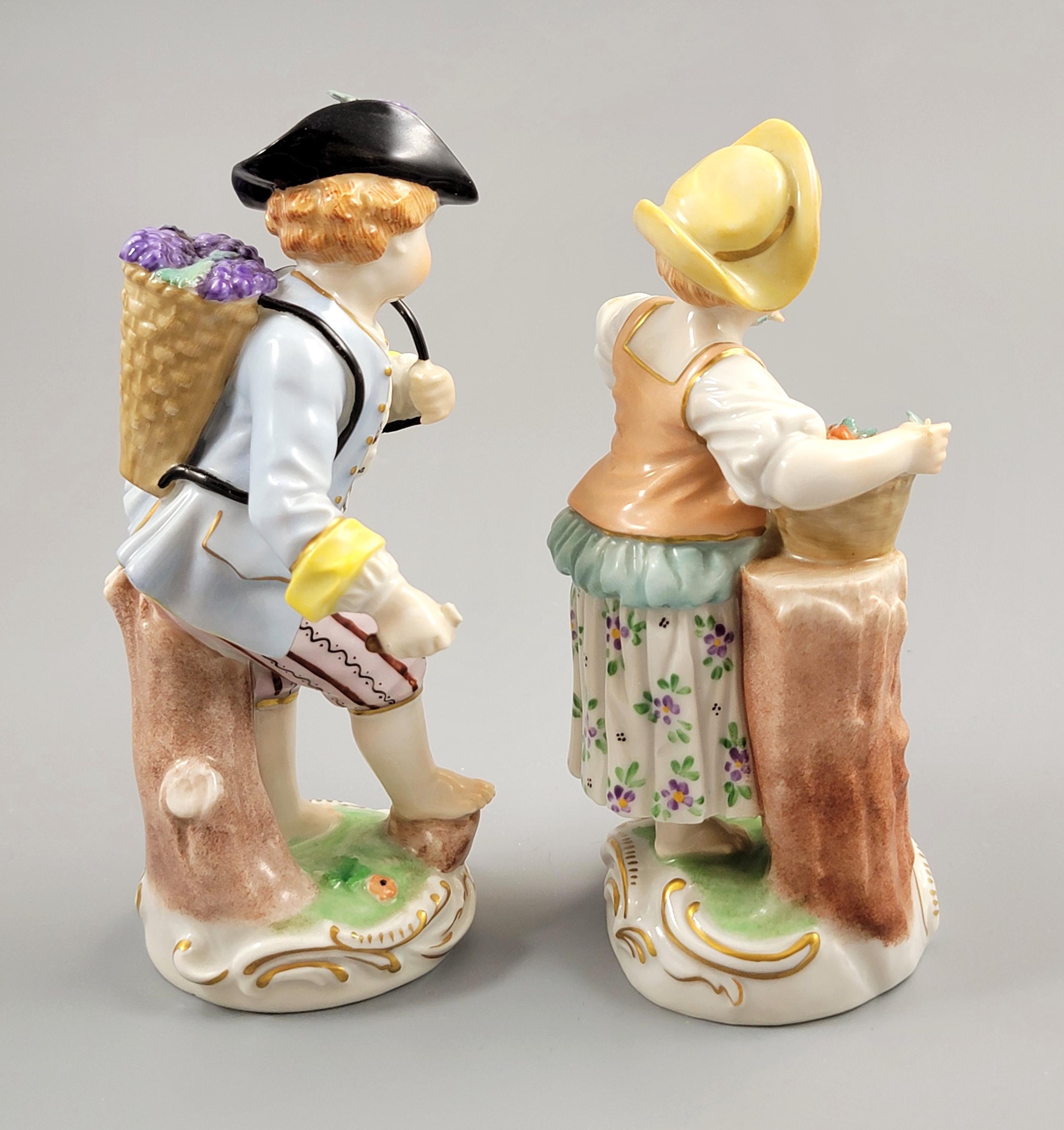Antique Carl Thieme Dresden Figurines, Fruit Gathering Children c.1900