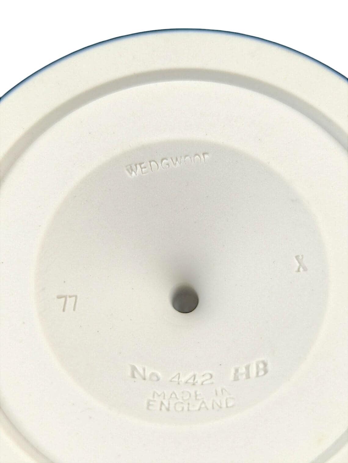 Wedgwood Tricolour Jasperware Goblet: Silver Jubilee 1977, Bermuda & USA