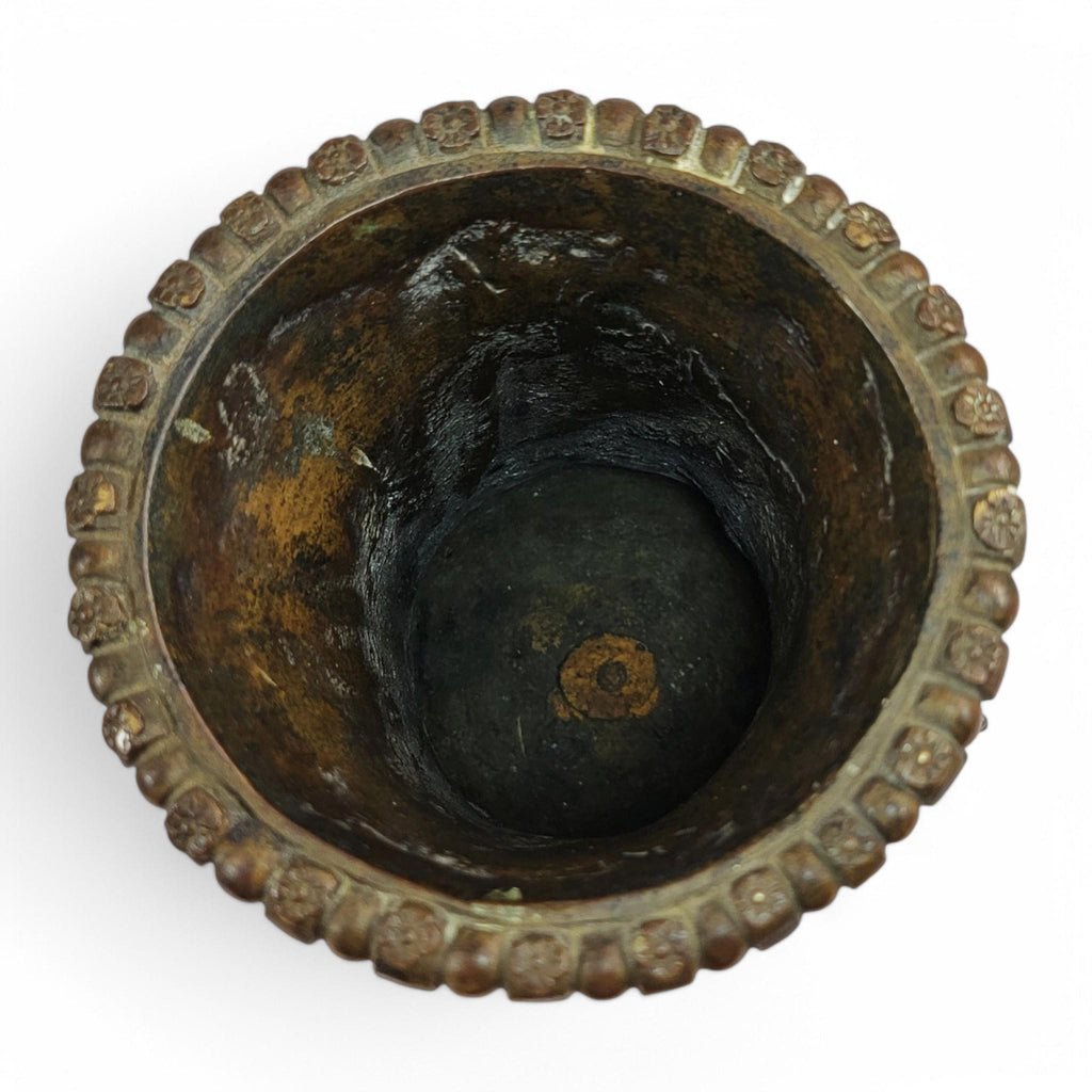 Art Nouveau Italian Bronze Amphora, Children & Grapevine Design, Hand-Cast Sculpture, Late 19th/Early 20th Century