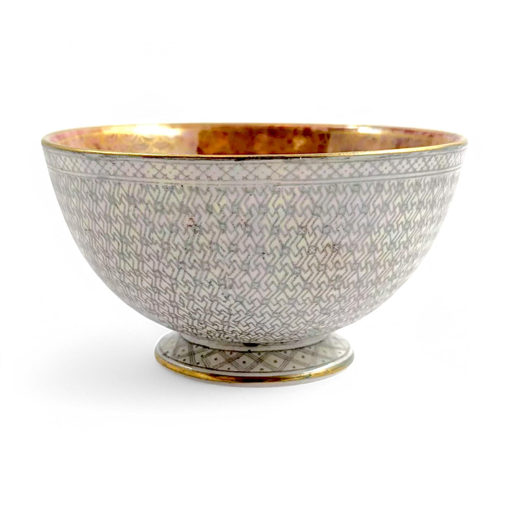 Antique Wedgwood Lustre Bowl: Daisy Makeig-Jones Goldfish Design