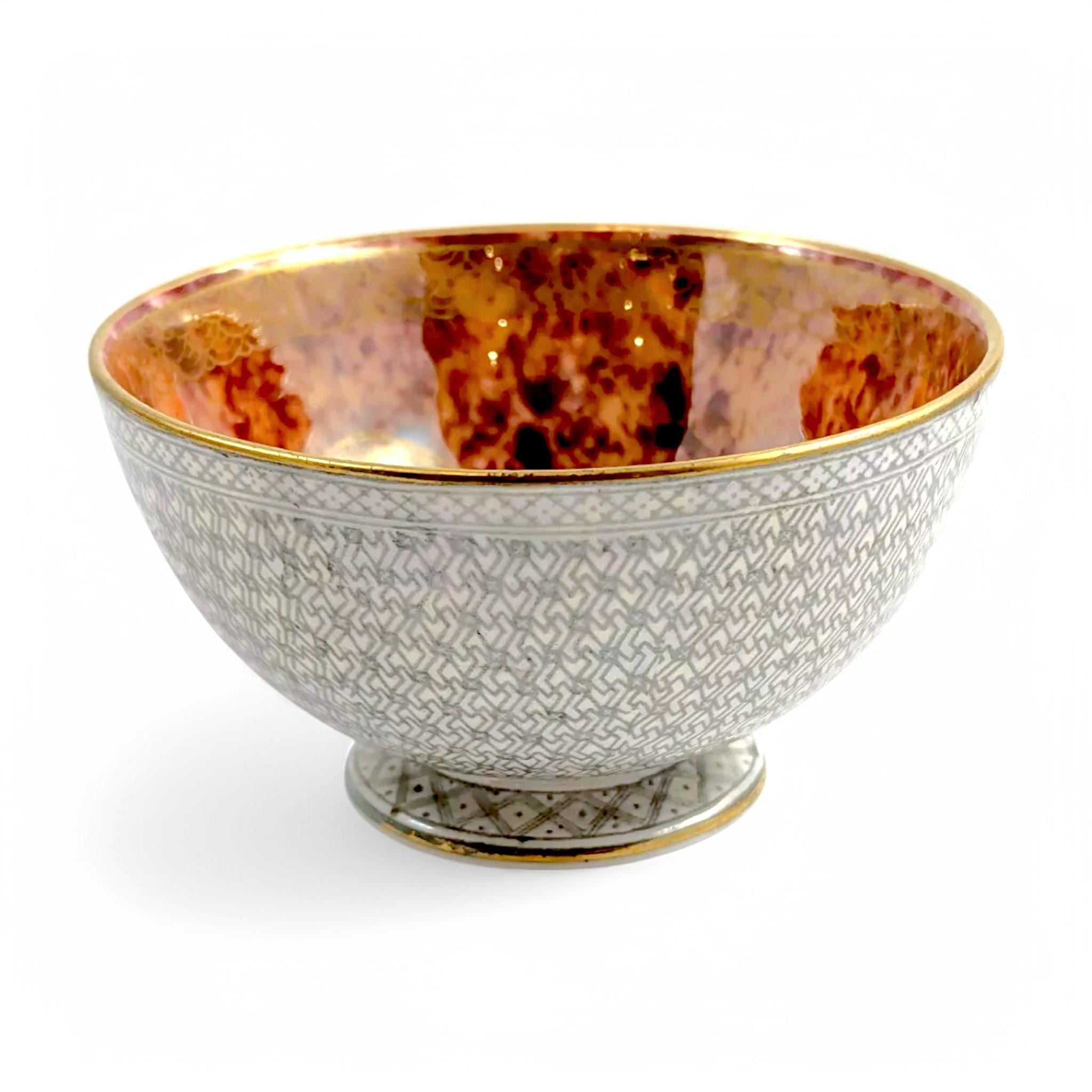 Antique Wedgwood Lustre Bowl: Daisy Makeig-Jones Goldfish Design