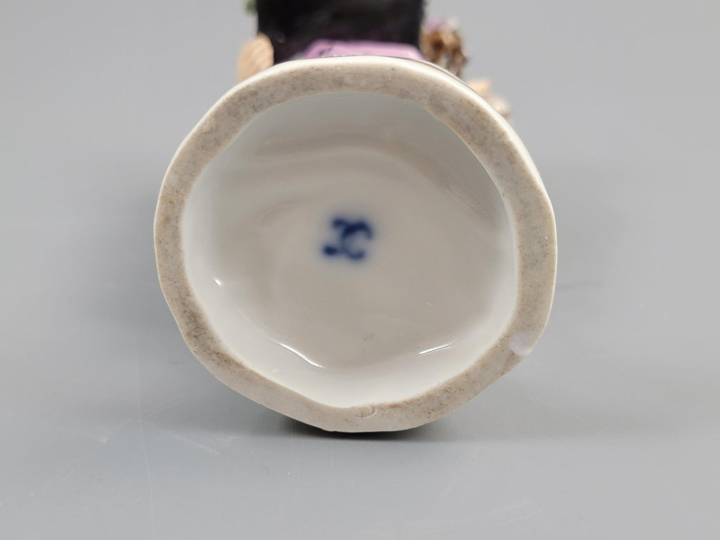 Antique Porcelain Figurine Flower Seller Dressel Kister, c.1903