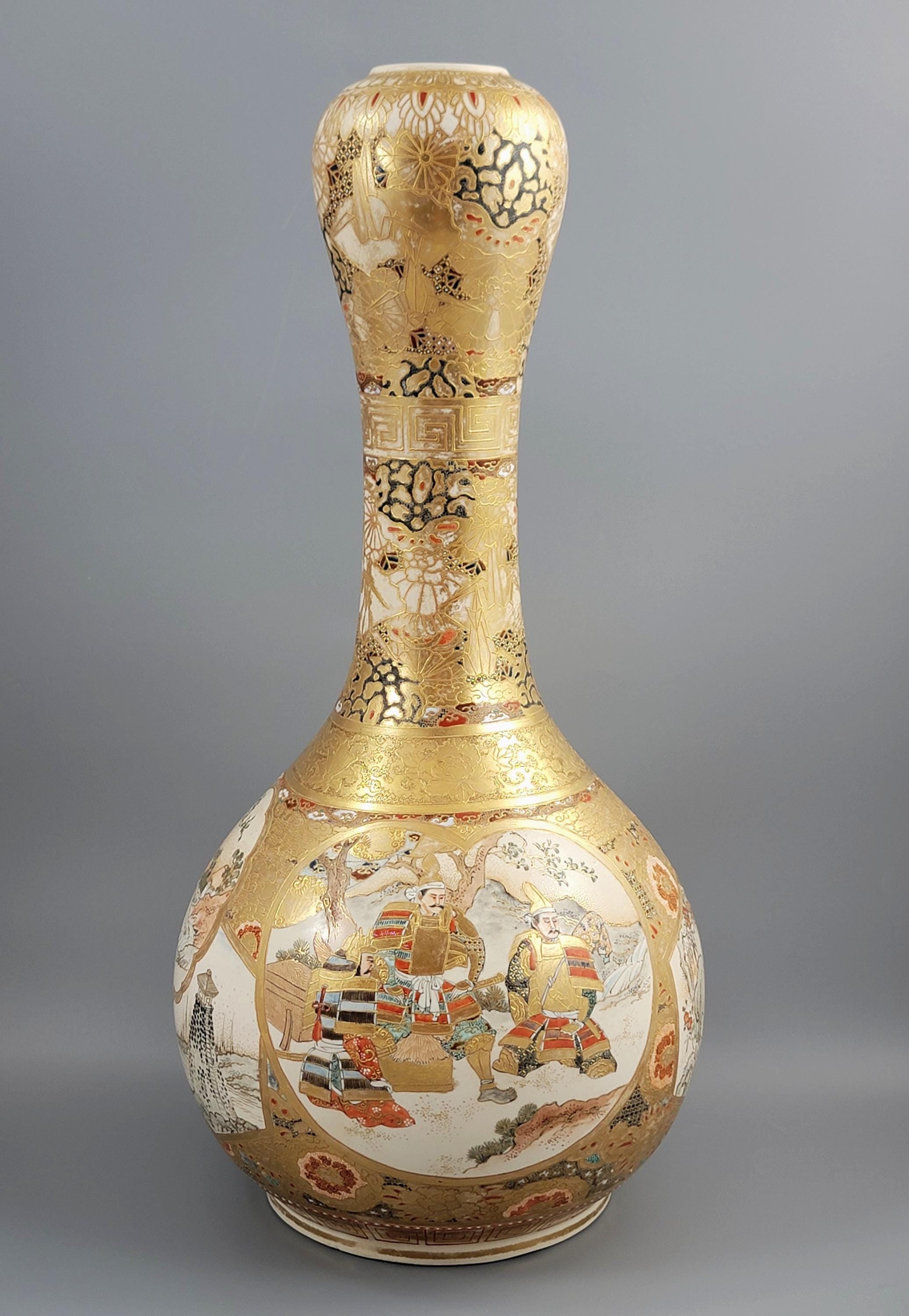 Large Antique Japanese Satsuma Vase Samurai Moriage Gilding Meiji Period c.1880