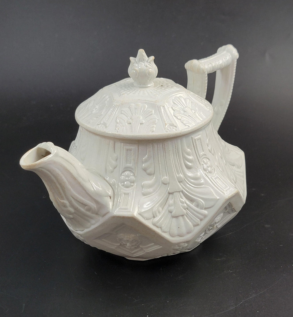 Antique Wedgwood White Stoneware Teapot, Hexagonal Design c.1820