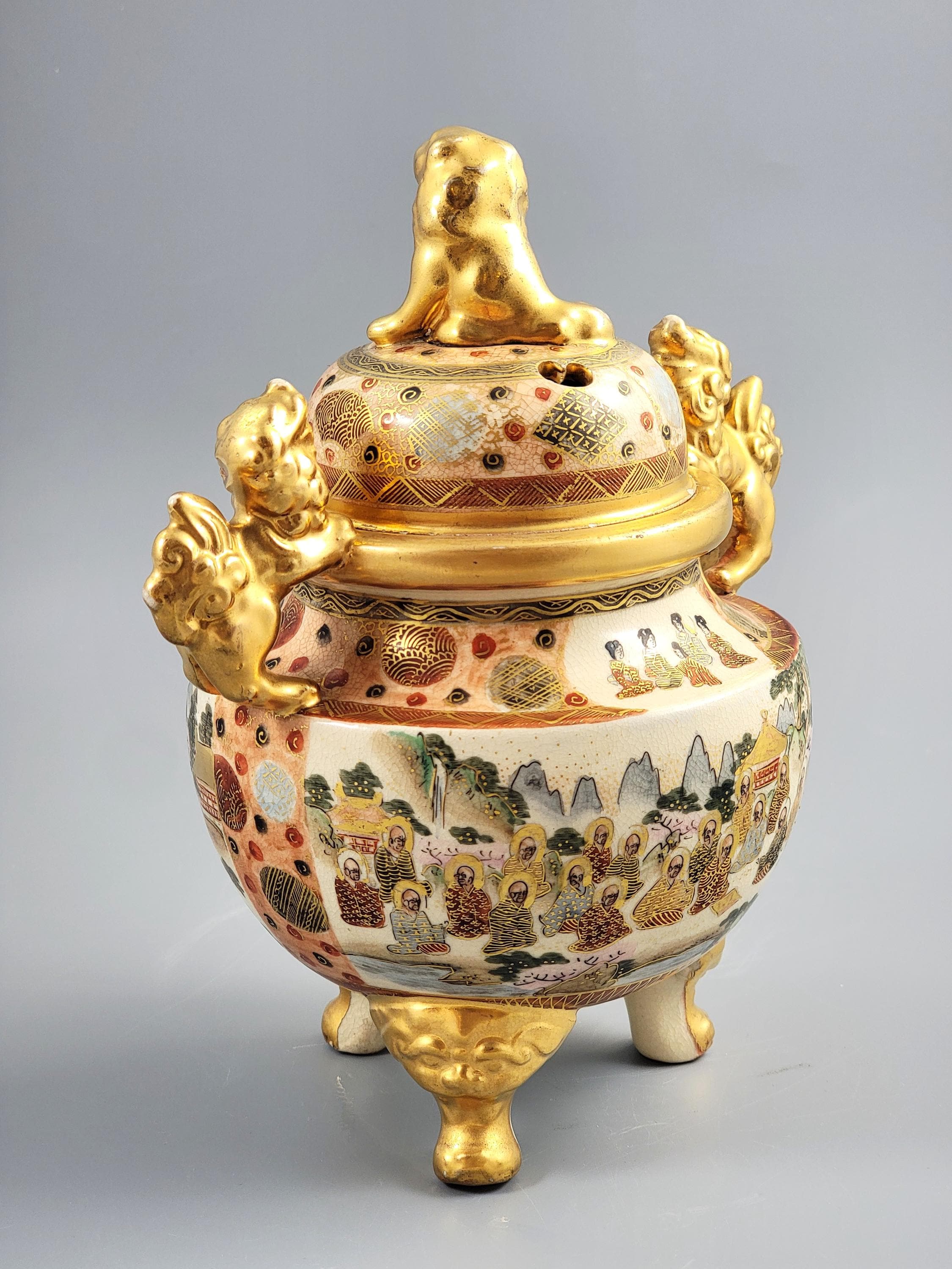 Meiji Satsuma Koro by Ippō, Gilt Shishi, Kyoto Kinkozan School, Signed, 24c