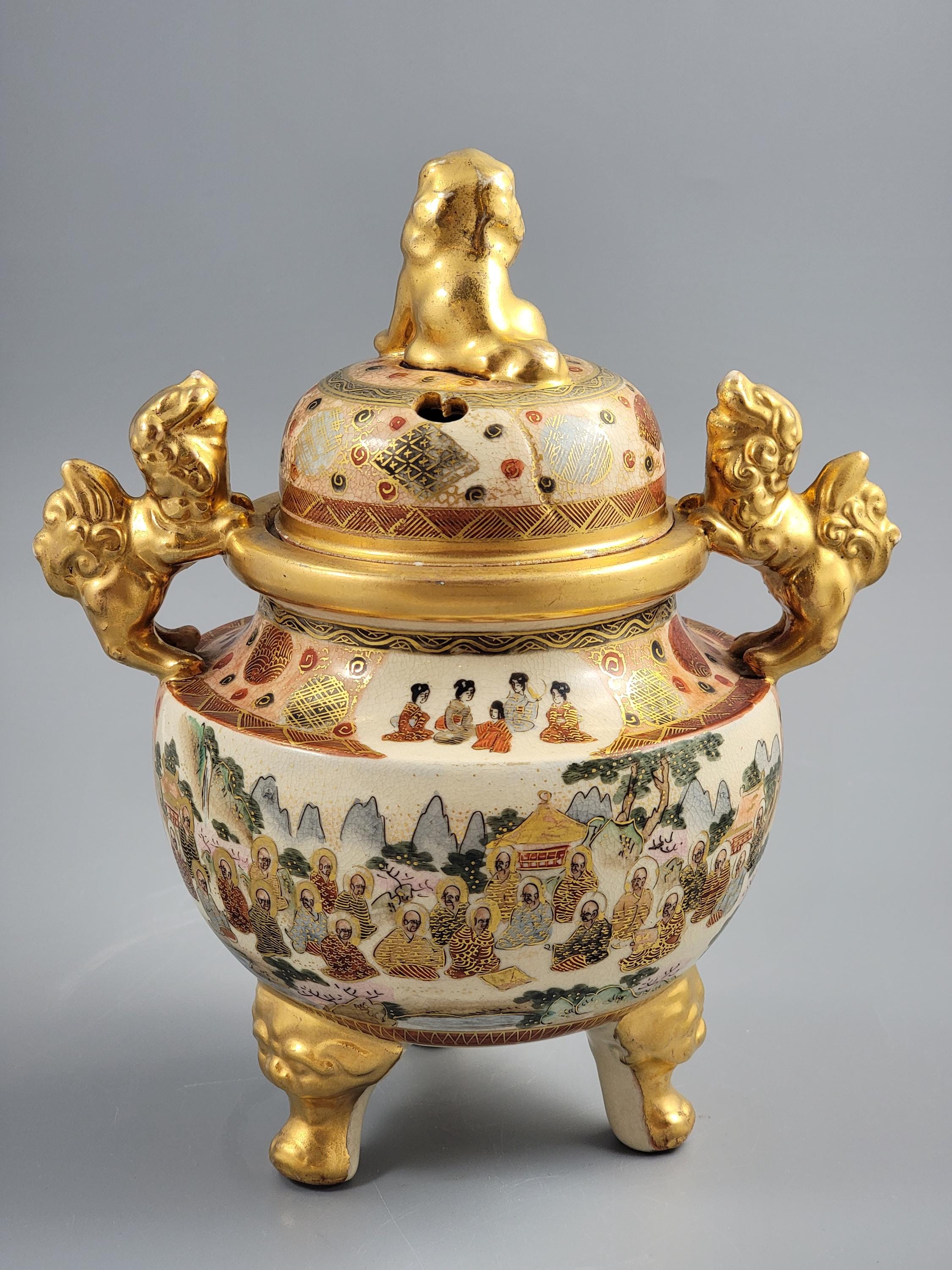Meiji Satsuma Koro by Ippō, Gilt Shishi, Kyoto Kinkozan School, Signed, 24c