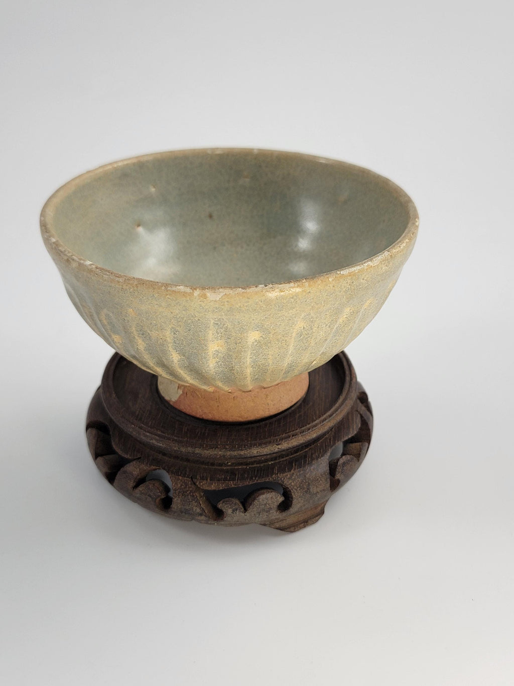 Song Dynasty Longquan Celadon Bowl, China 12th C.