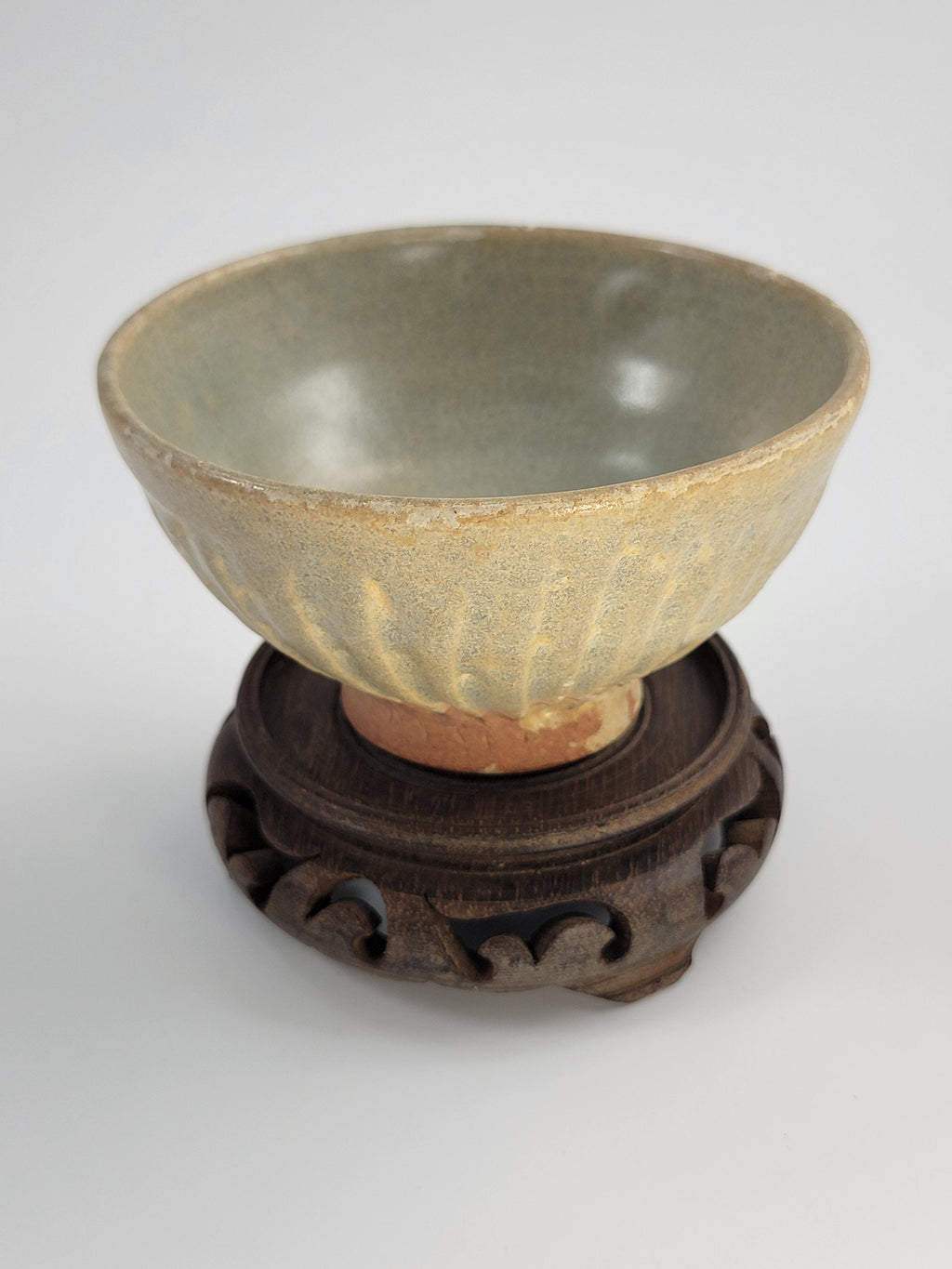 Song Dynasty Longquan Celadon Bowl, China 12th C.
